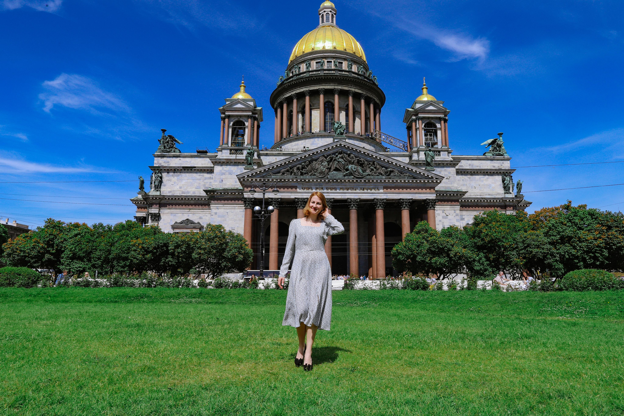 Татьяна с супругом Исакиеский собор + зеркальный дворик. Фотограф и Видеограф в Санкт-Петербурге Алиса Шандрик