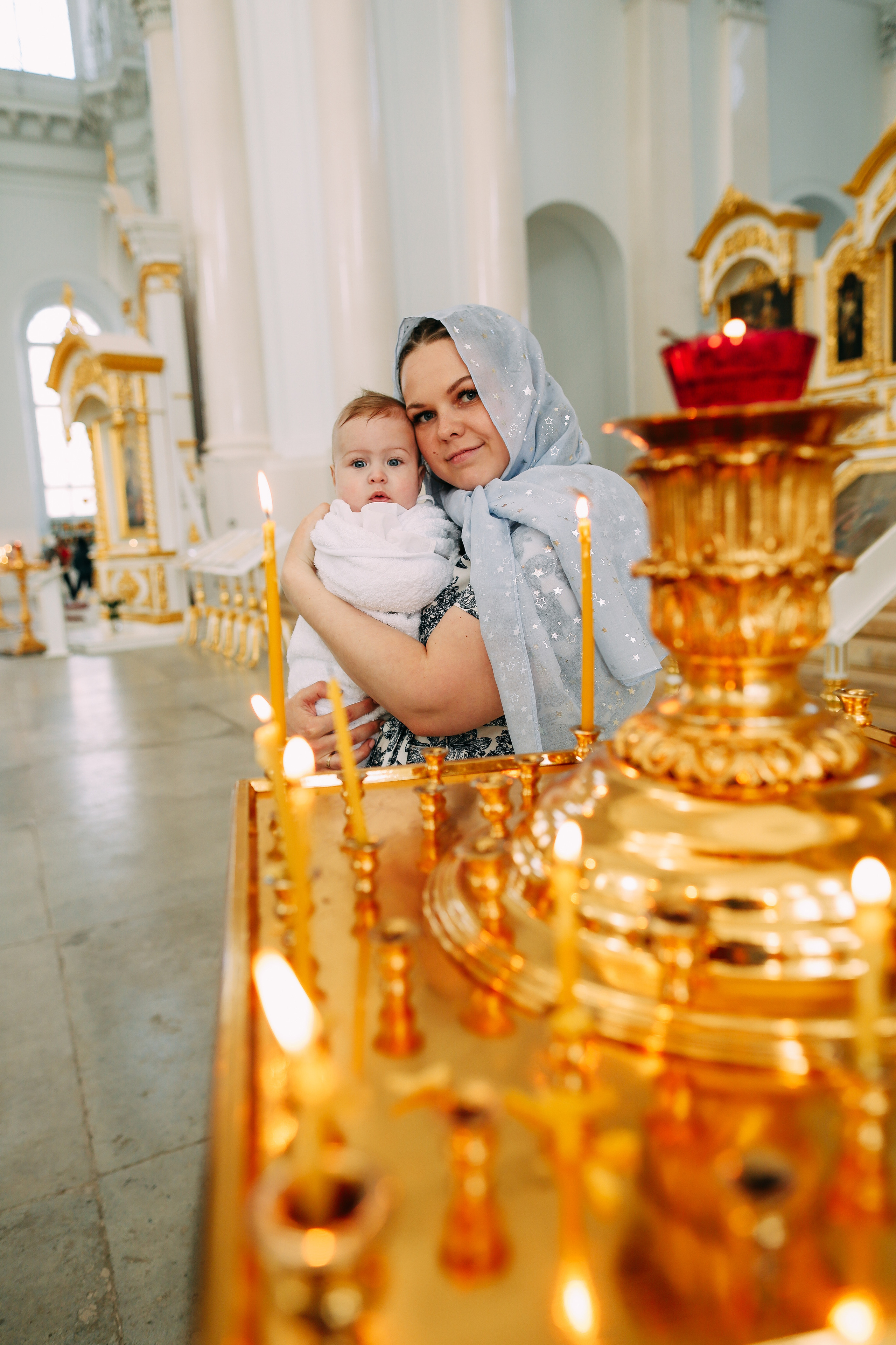 Смольный собор Даня. Фотограф и Видеограф в Санкт-Петербурге Алиса Шандрик