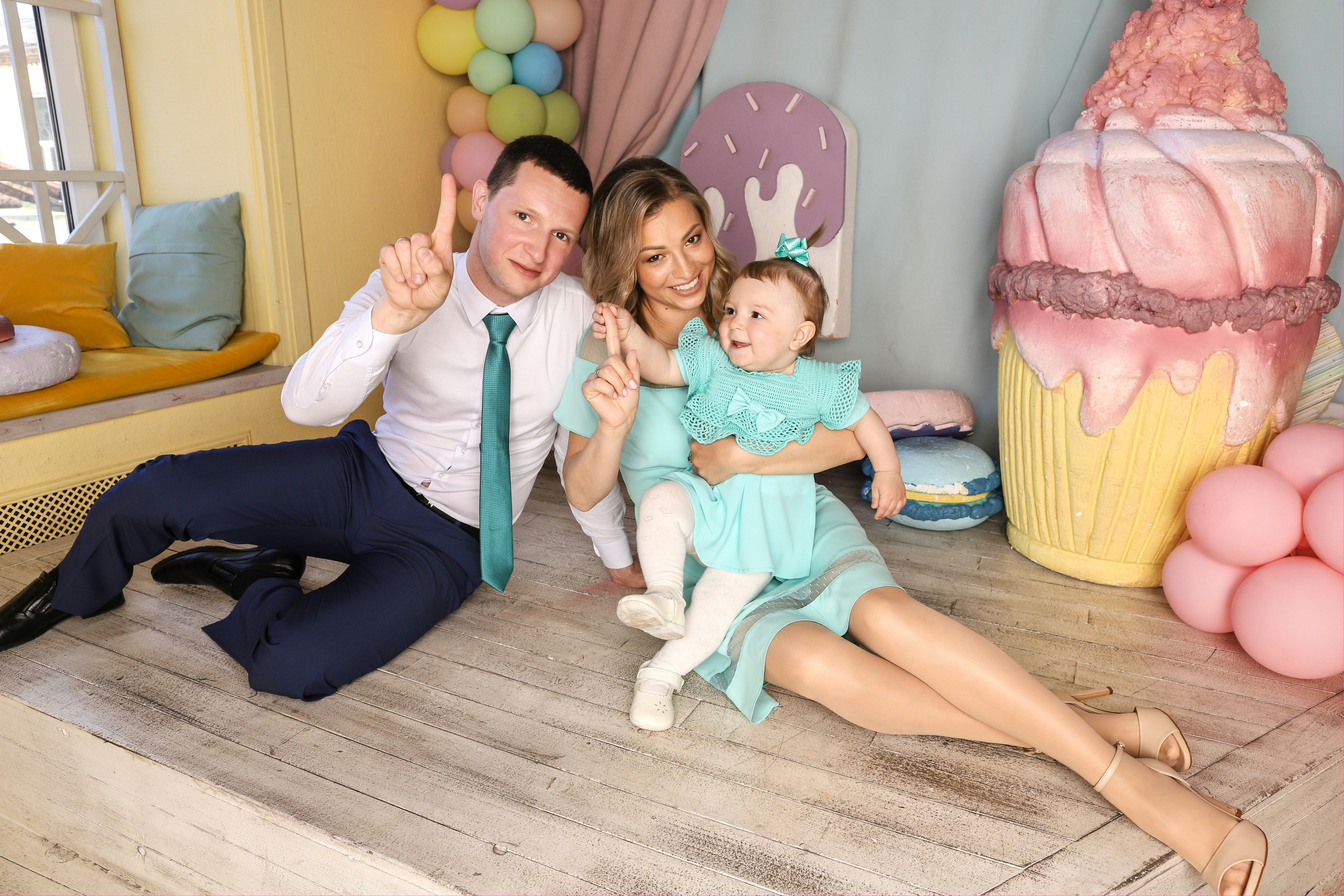 Годик Зал Детская. Фотограф и Видеограф в Санкт-Петербурге Алиса Шандрик