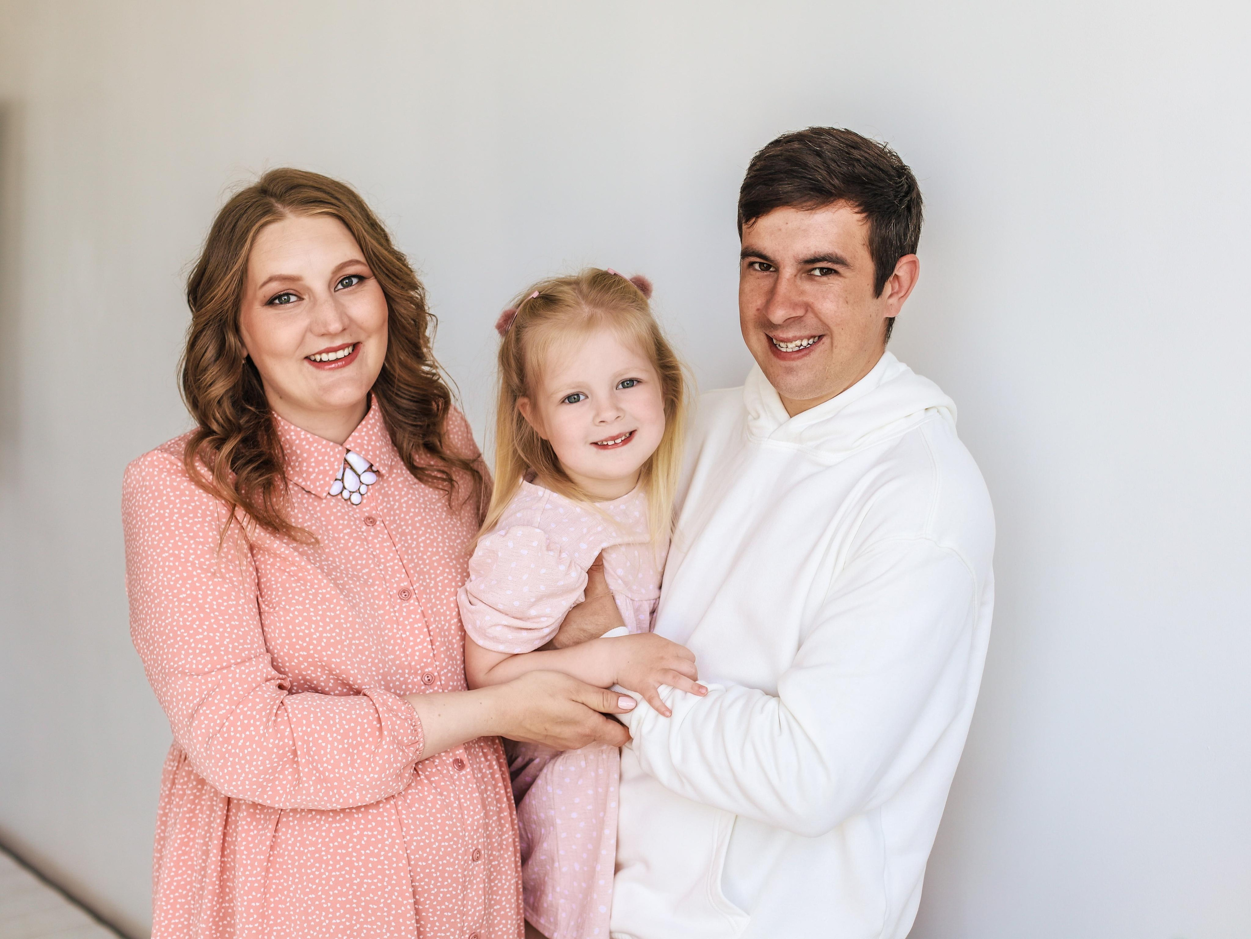 Дейли Норд Ткачёвы. Фотограф и Видеограф в Санкт-Петербурге Алиса Шандрик