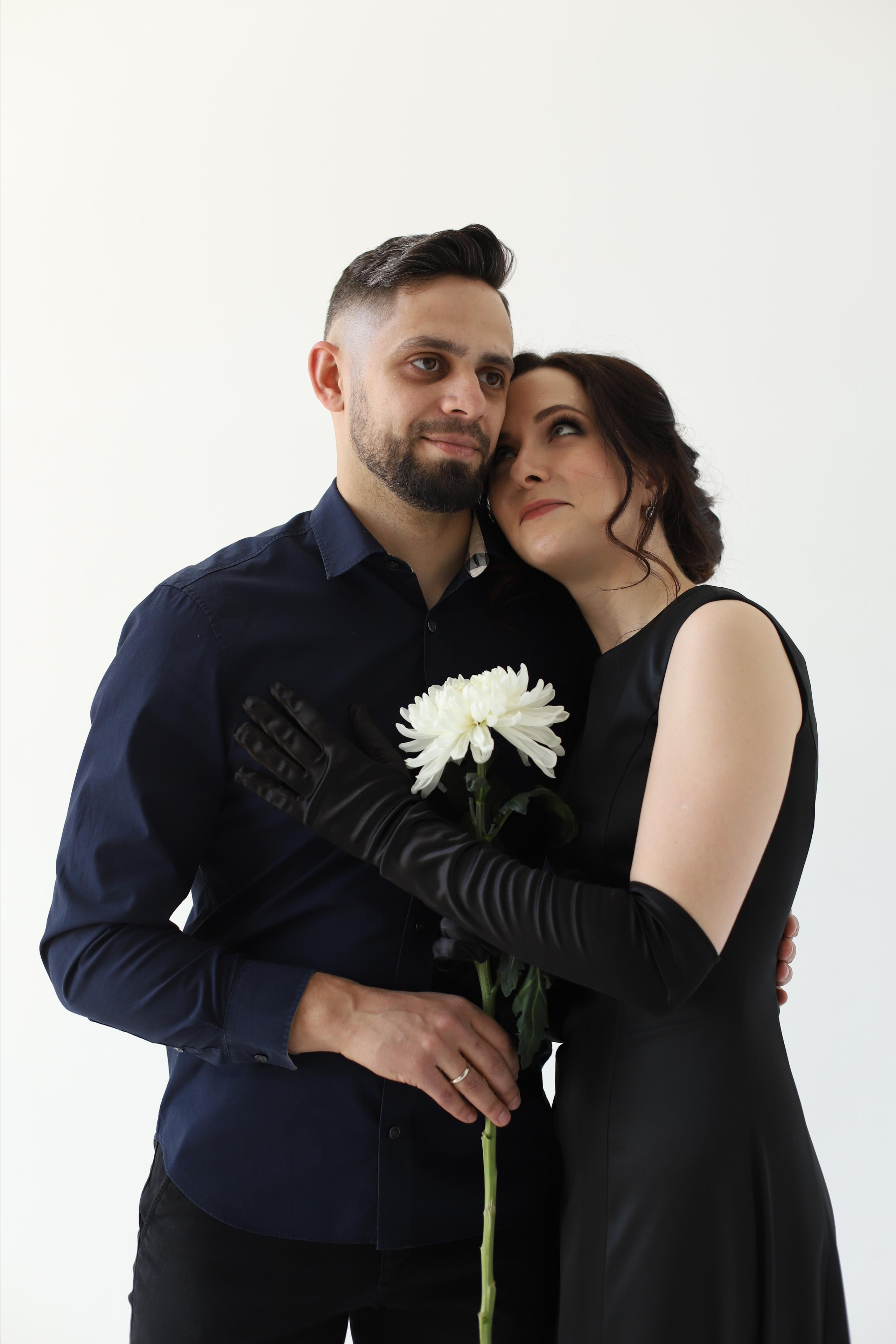 Катя с супругом т шаром. Фотограф и Видеограф в Санкт-Петербурге Алиса Шандрик