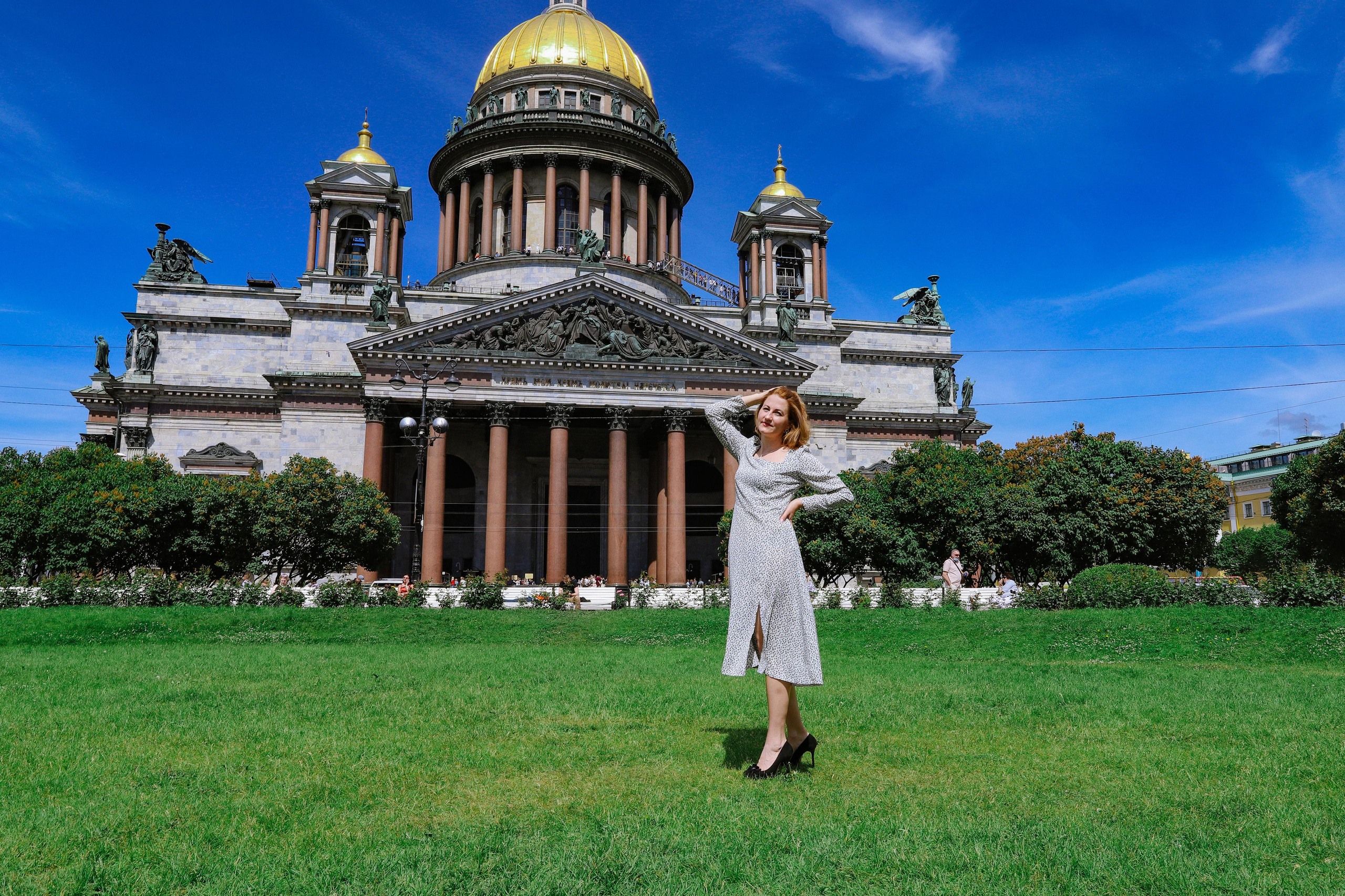 Татьяна с супругом Исакиеский собор + зеркальный дворик. Фотограф и Видеограф в Санкт-Петербурге Алиса Шандрик