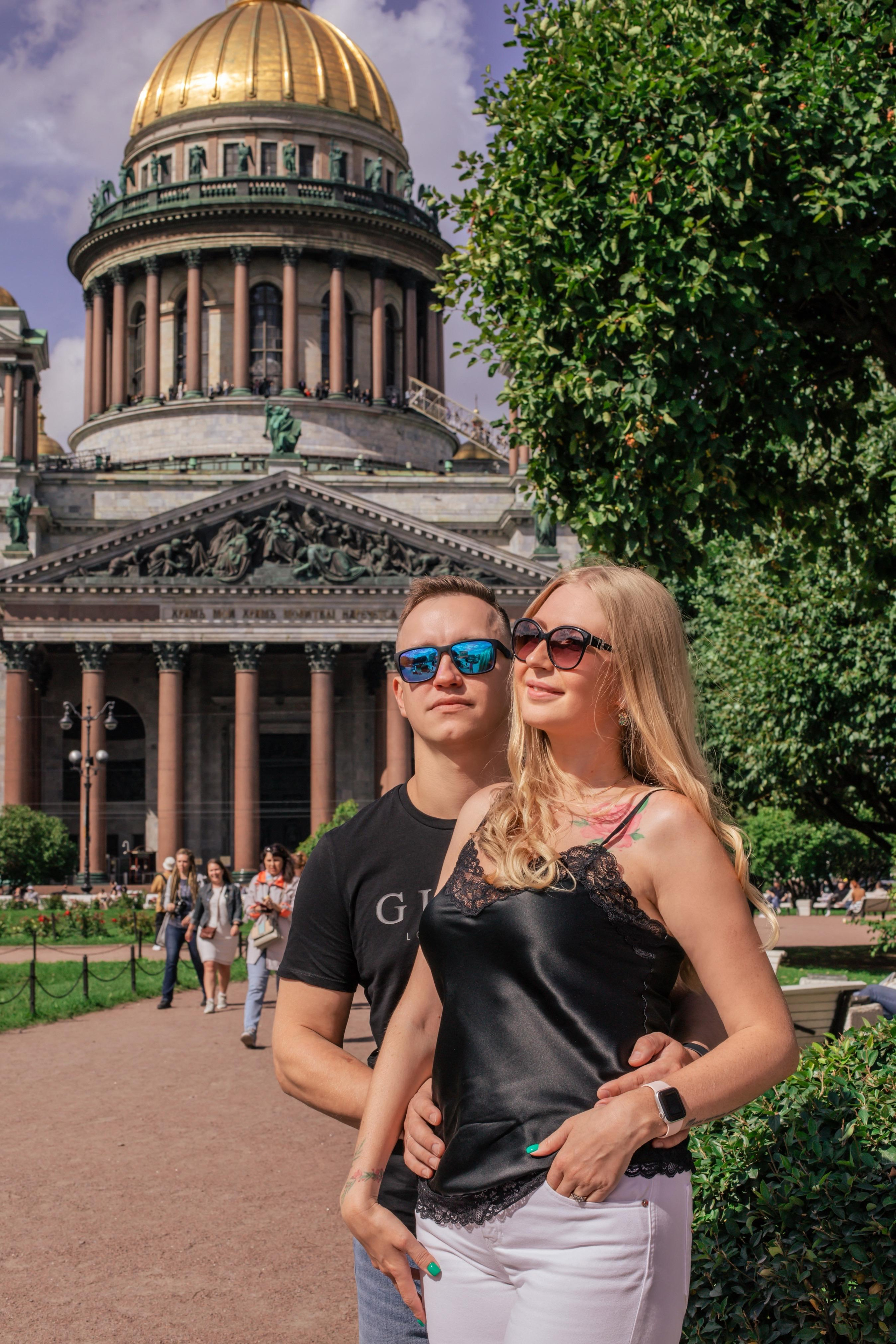 Марина и Сергей прогулка по достопримечательностям СПб. Фотограф и Видеограф в Санкт-Петербурге Алиса Шандрик