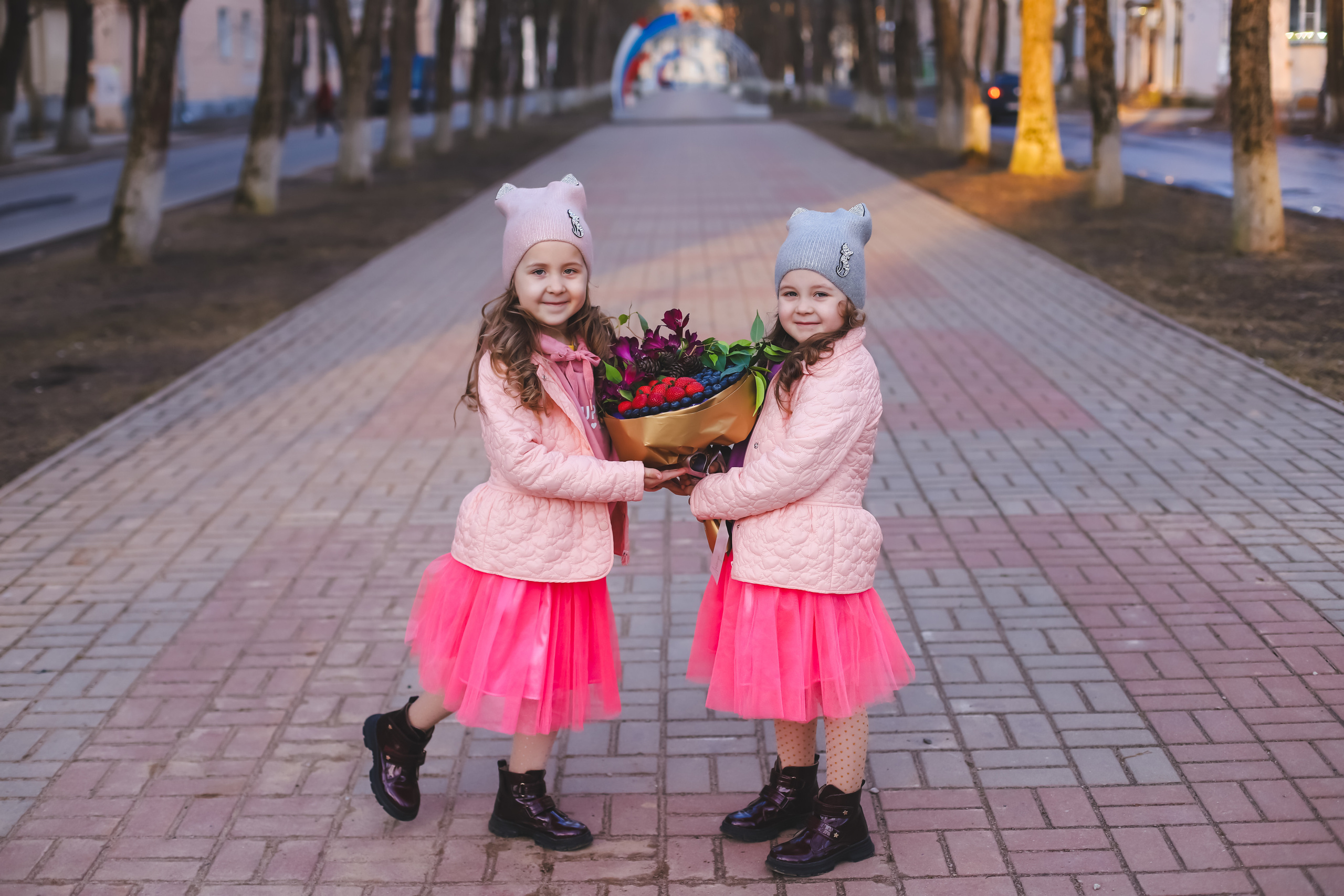 Шарики и цветы Волхов. Фотограф и Видеограф в Санкт-Петербурге Алиса Шандрик