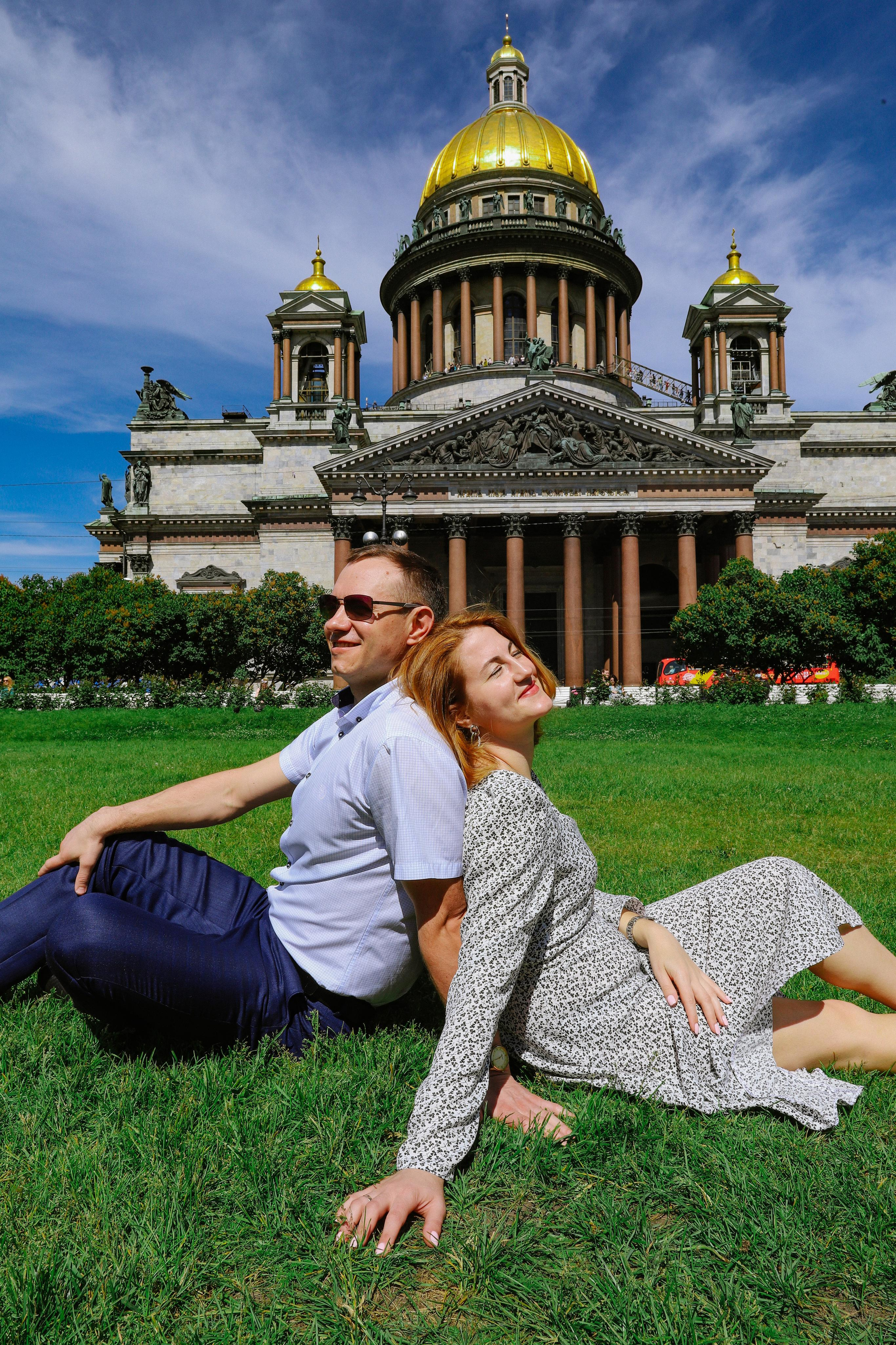 Татьяна с супругом Исакиеский собор + зеркальный дворик. Фотограф и Видеограф в Санкт-Петербурге Алиса Шандрик