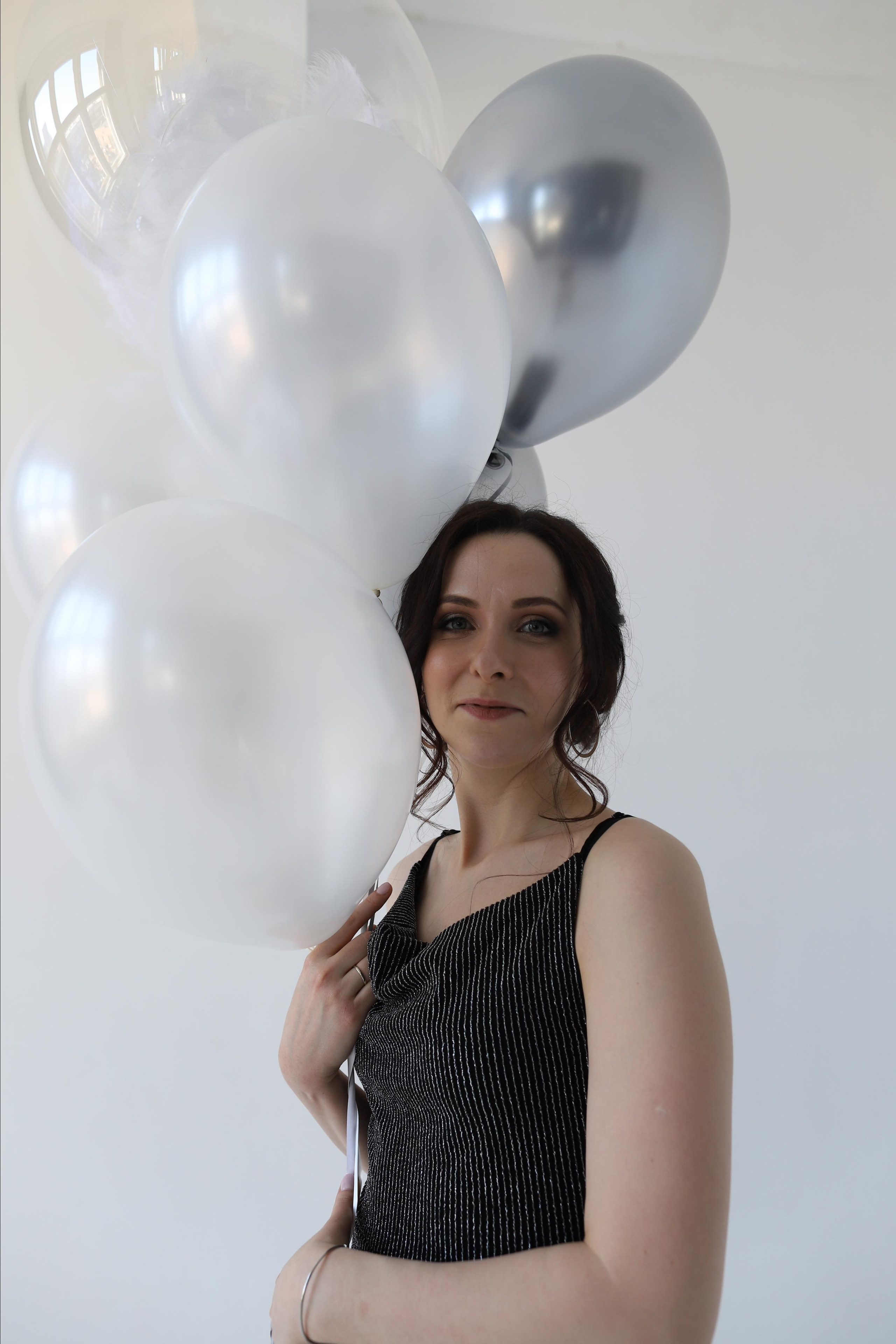 Катя с супругом т шаром. Фотограф и Видеограф в Санкт-Петербурге Алиса Шандрик