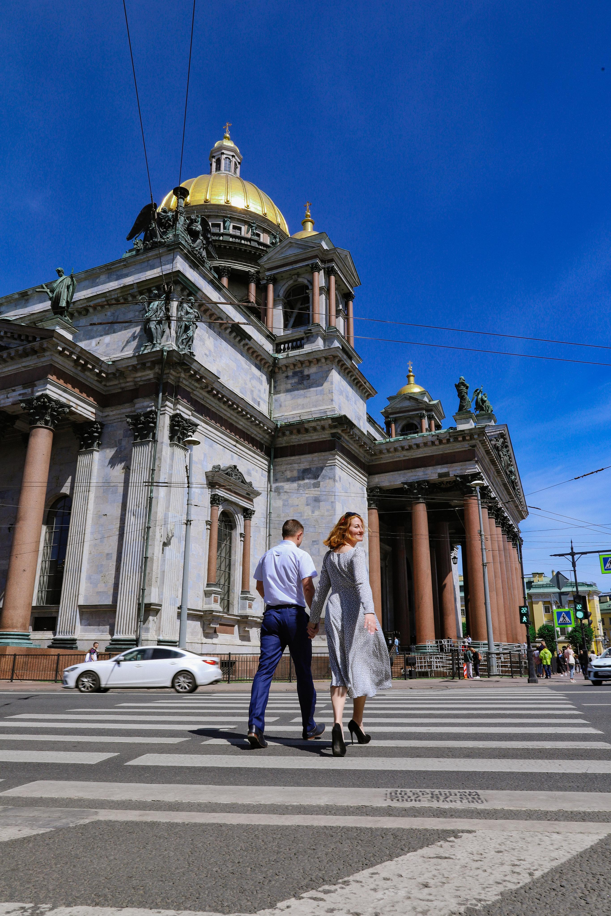 Татьяна с супругом Исакиеский собор + зеркальный дворик. Фотограф и Видеограф в Санкт-Петербурге Алиса Шандрик