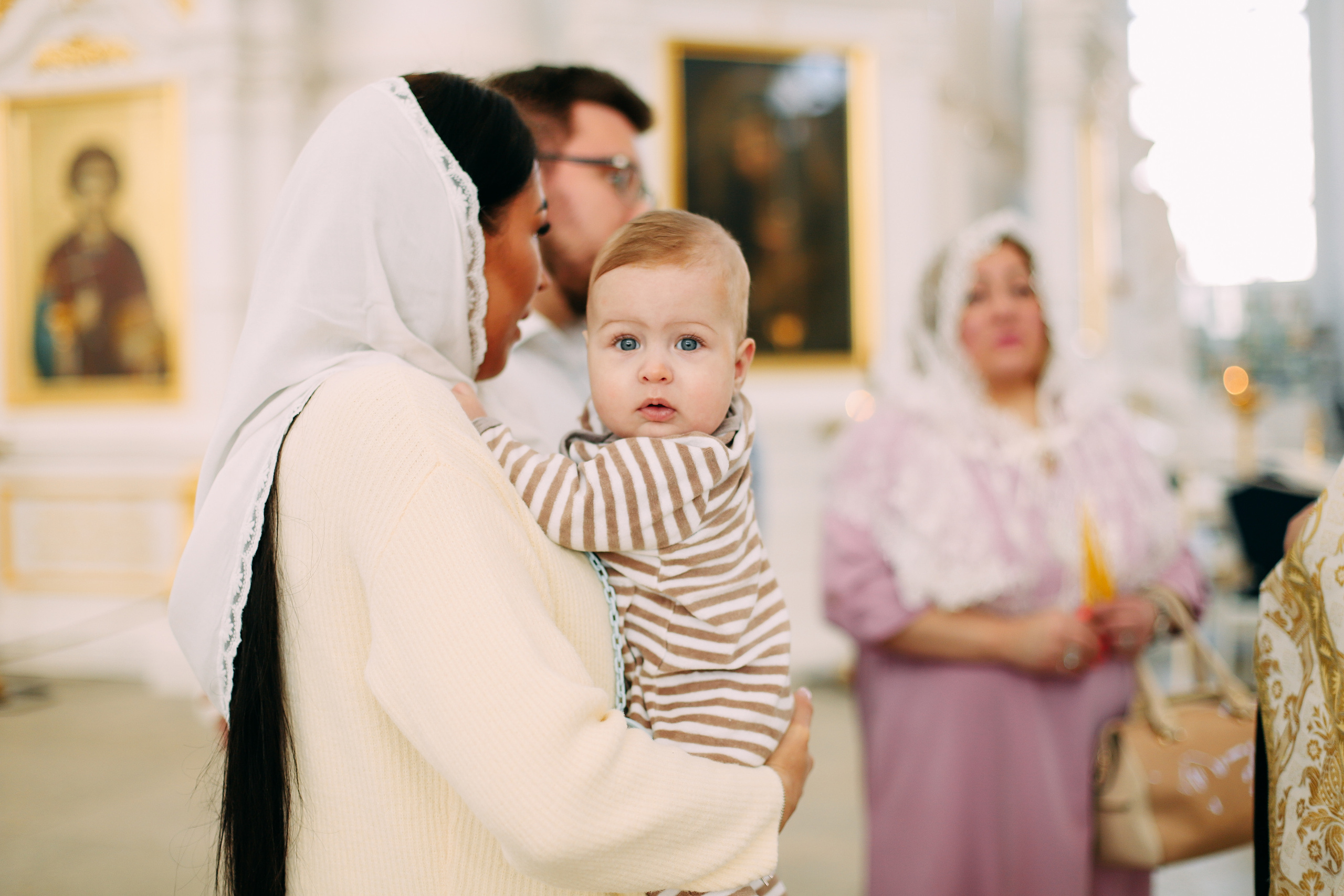 Смольный собор Даня. Фотограф и Видеограф в Санкт-Петербурге Алиса Шандрик