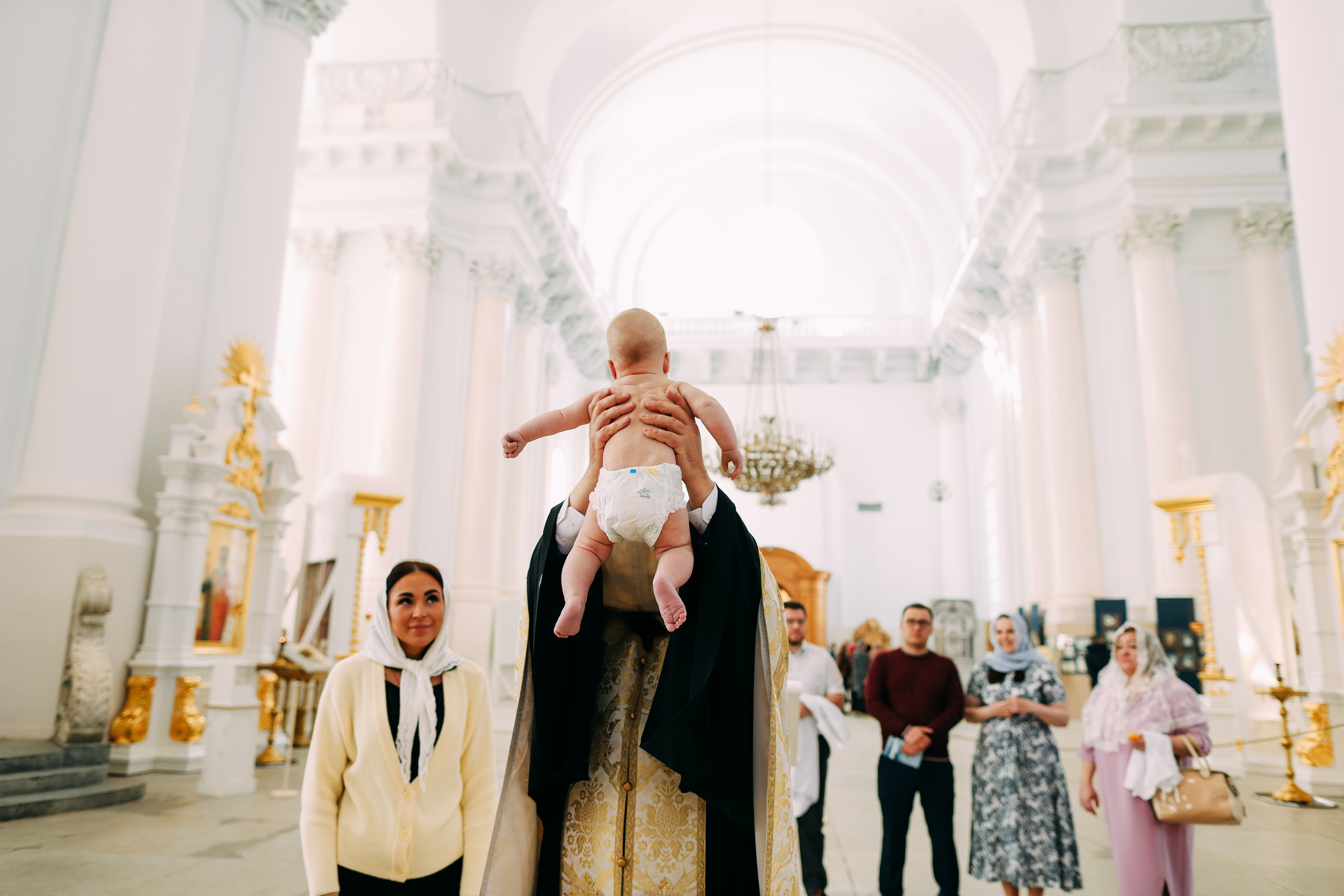 Смольный собор Даня. Фотограф и Видеограф в Санкт-Петербурге Алиса Шандрик