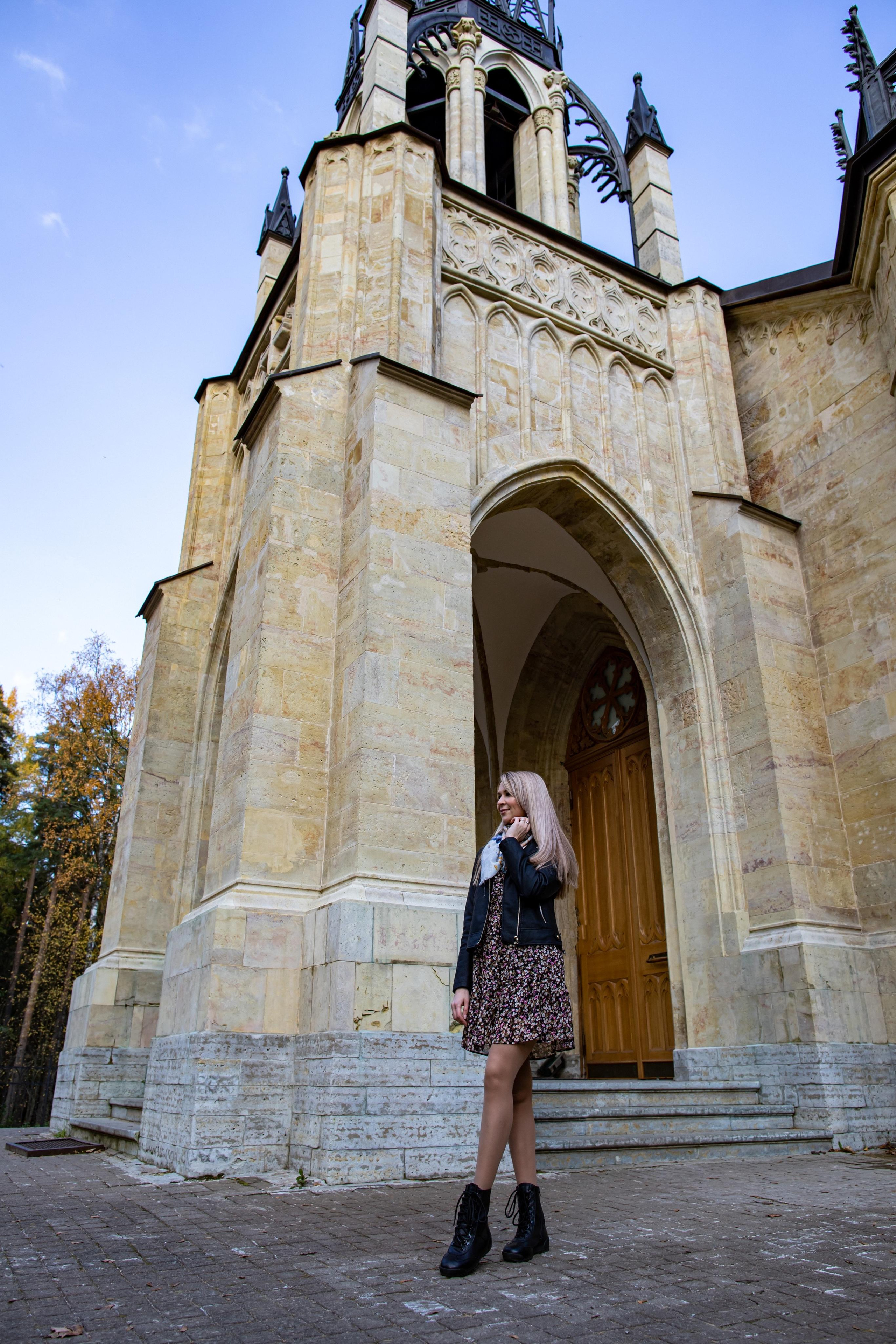 Аня с мамой Шуваловский парк. Фотограф и Видеограф в Санкт-Петербурге Алиса Шандрик