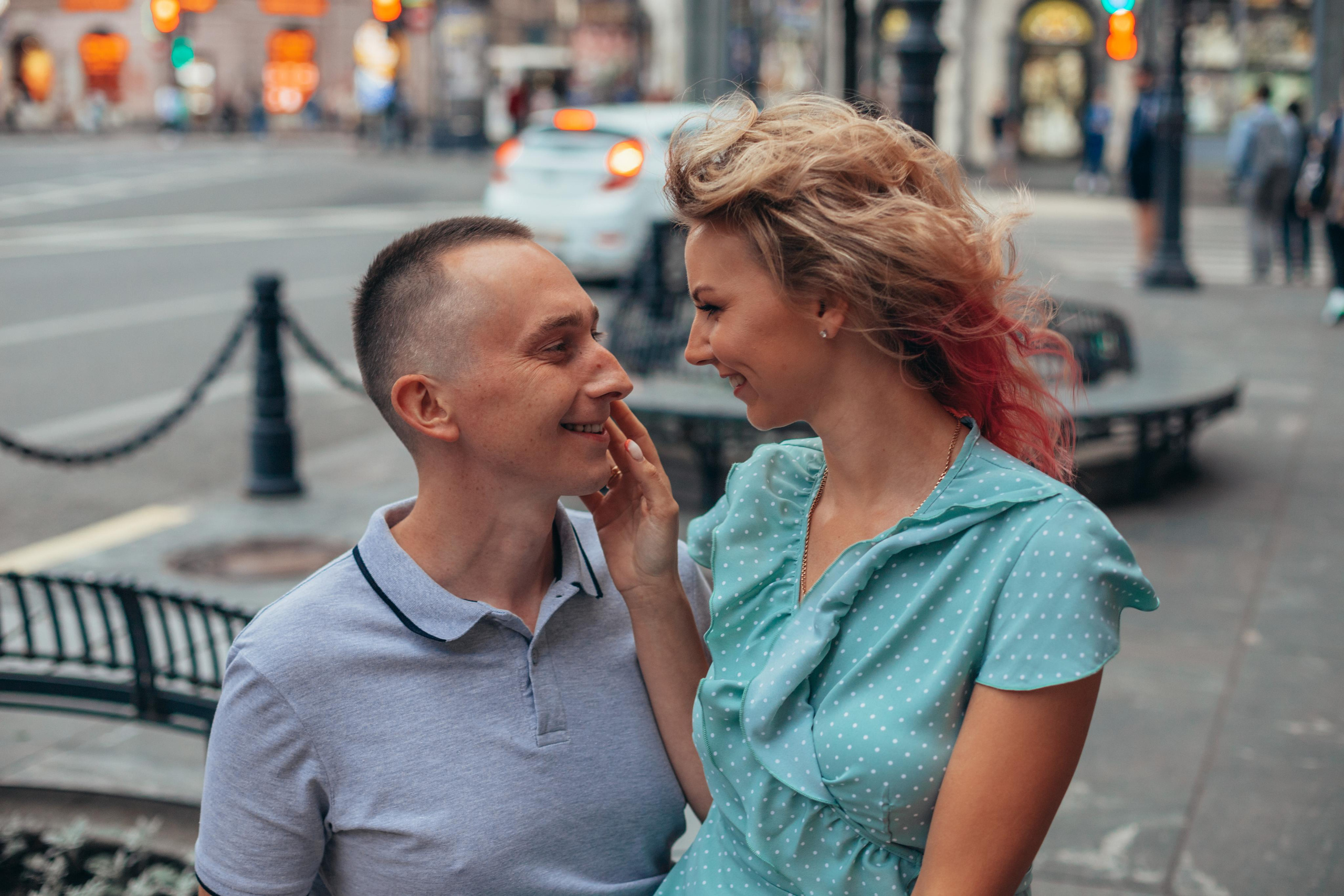 Катя с супругом Петроградка + Шоколад бар. Фотограф и Видеограф в Санкт-Петербурге Алиса Шандрик