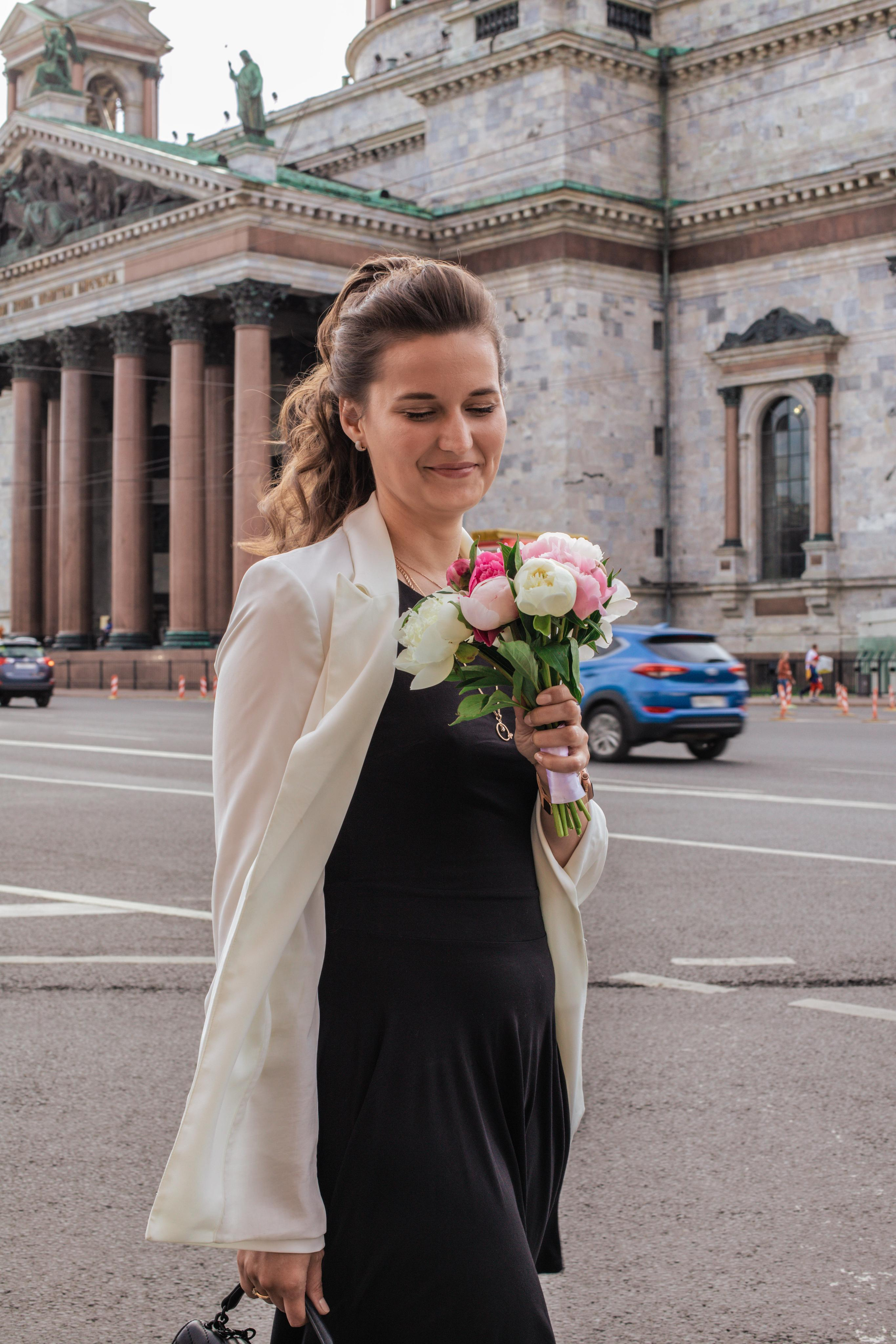 Настя Исакиевский собор + зеркальный дворик. Фотограф и Видеограф в Санкт-Петербурге Алиса Шандрик