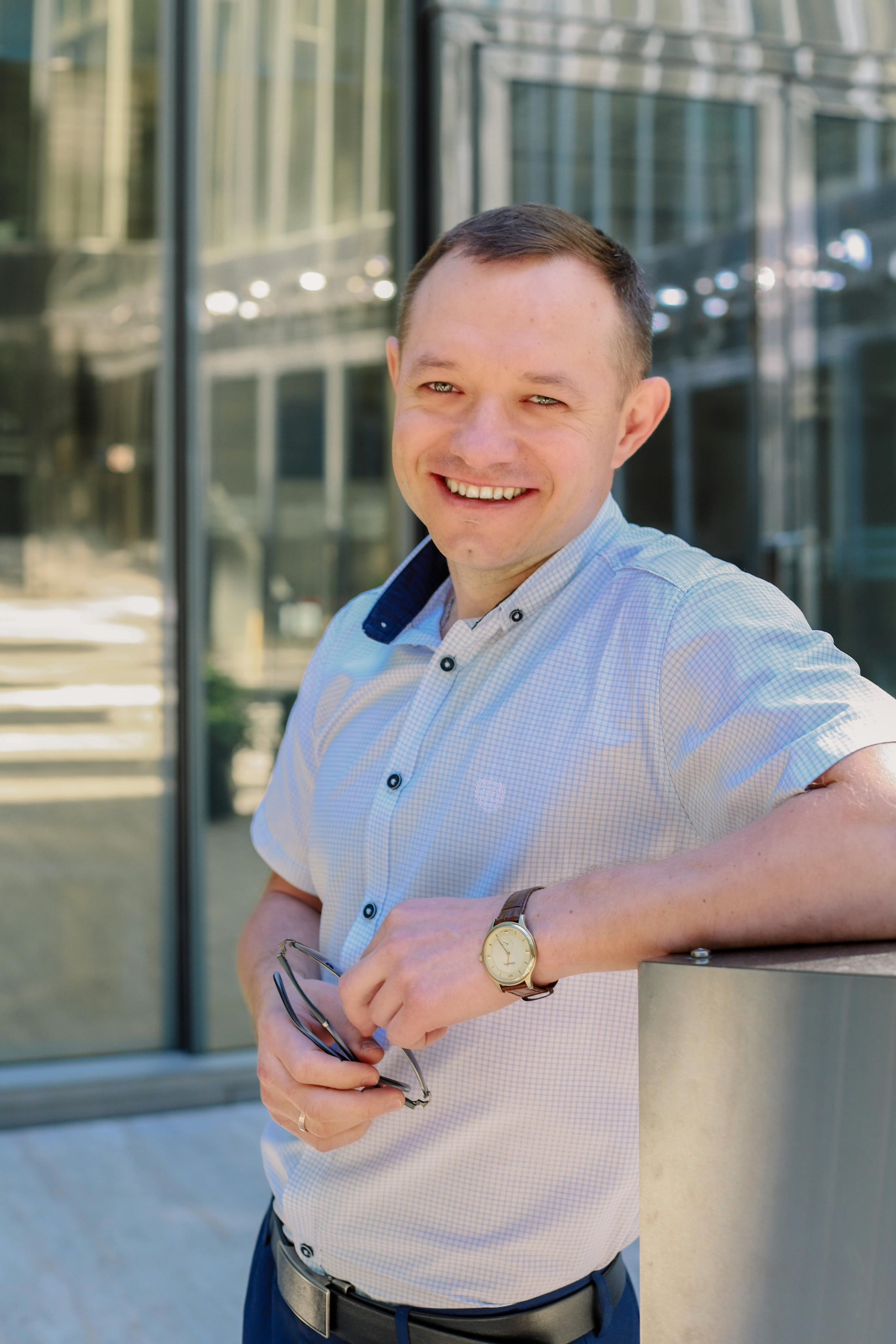 Татьяна с супругом Исакиеский собор + зеркальный дворик. Фотограф и Видеограф в Санкт-Петербурге Алиса Шандрик