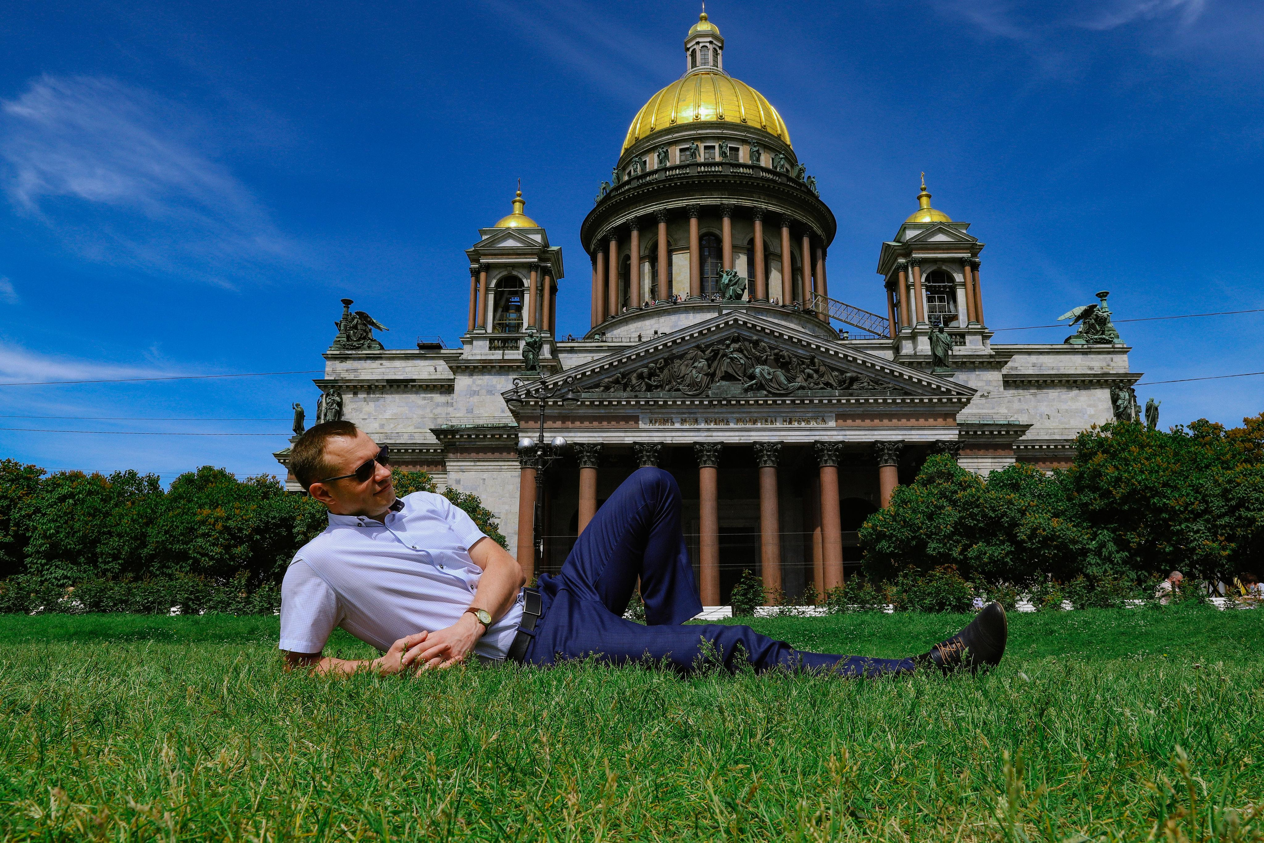 Татьяна с супругом Исакиеский собор + зеркальный дворик. Фотограф и Видеограф в Санкт-Петербурге Алиса Шандрик