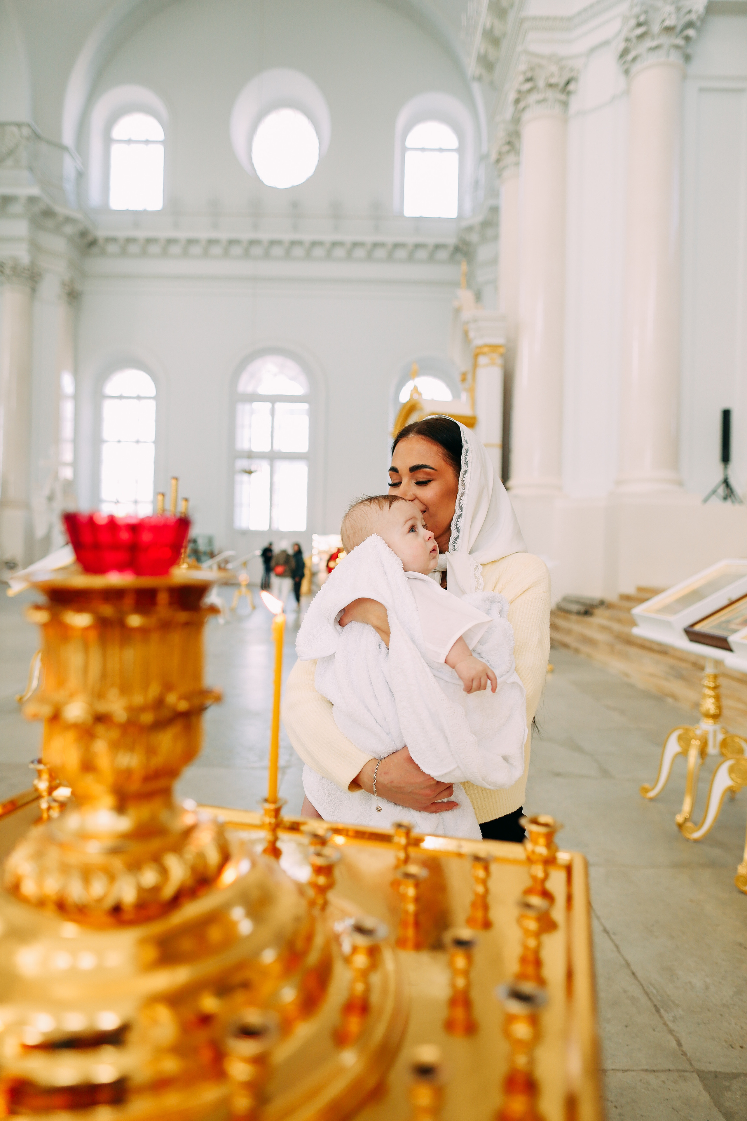 Смольный собор Даня. Фотограф и Видеограф в Санкт-Петербурге Алиса Шандрик