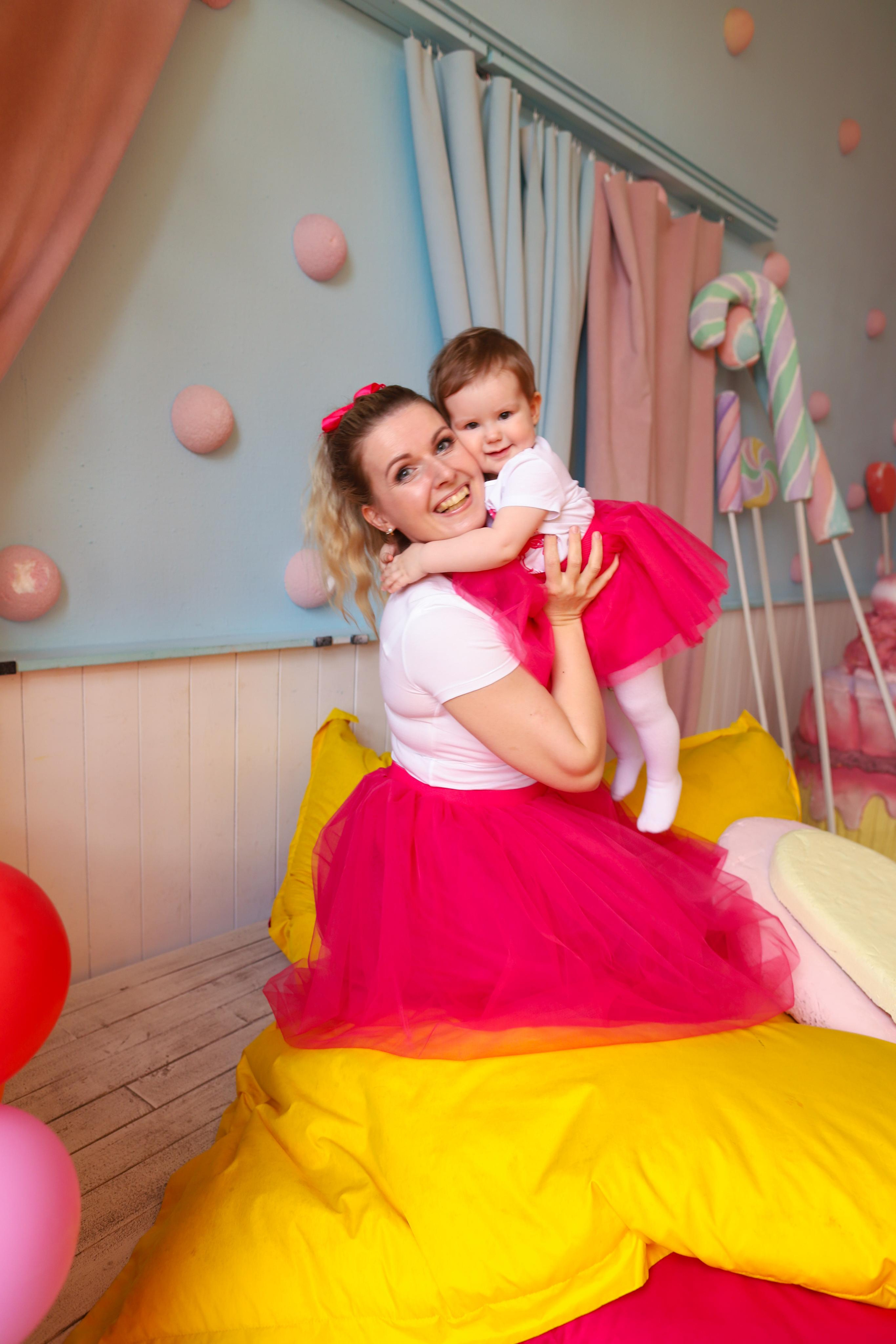 Годик Зал детская. Фотограф и Видеограф в Санкт-Петербурге Алиса Шандрик