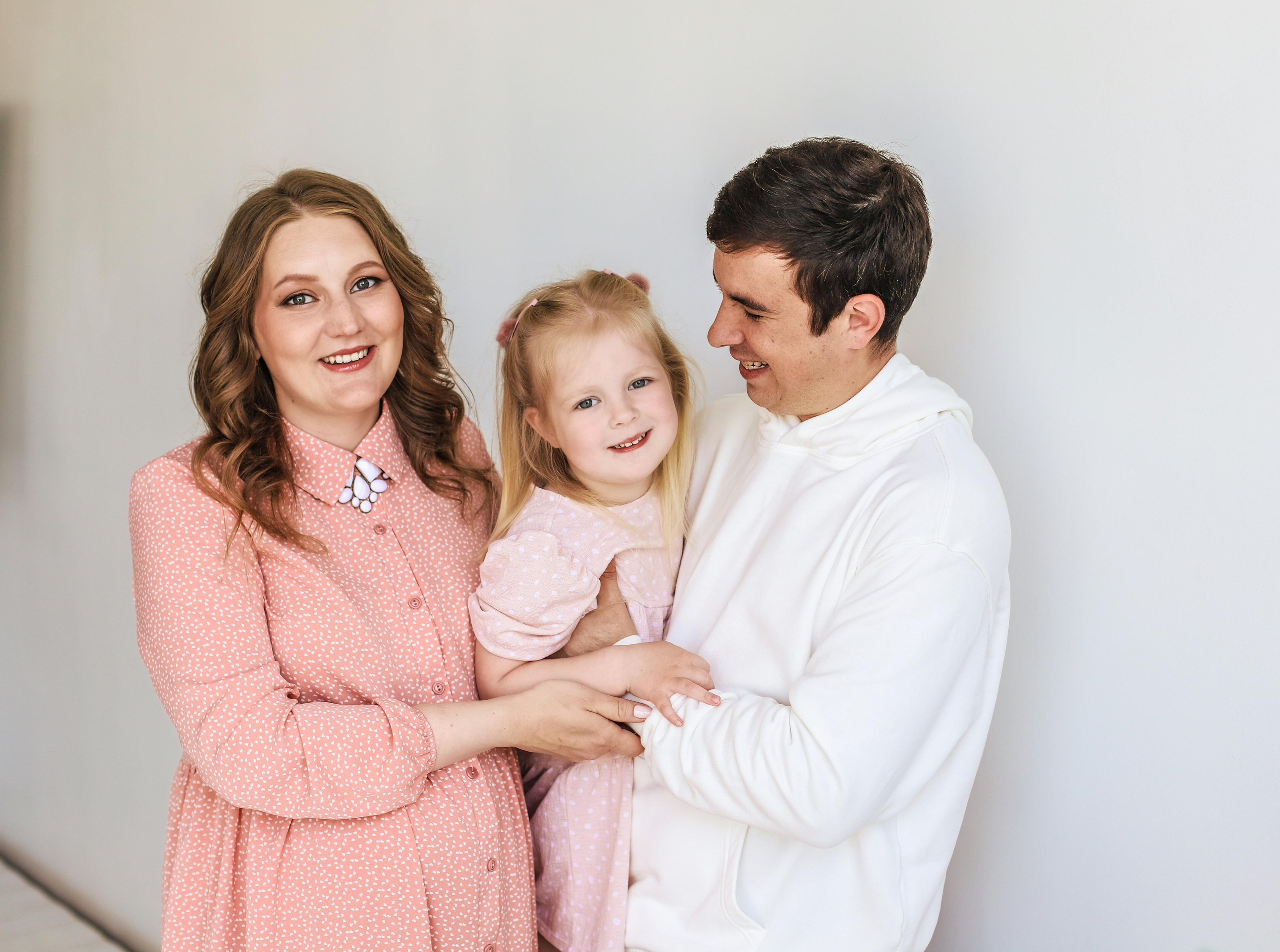 Дейли Норд Ткачёвы. Фотограф и Видеограф в Санкт-Петербурге Алиса Шандрик