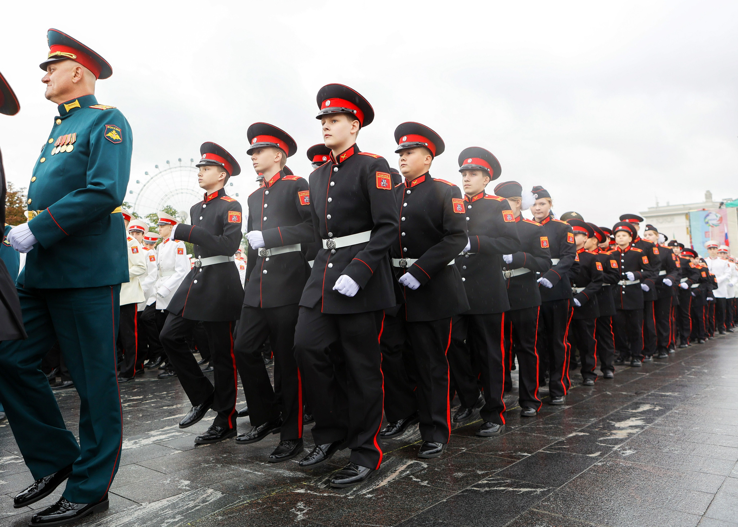Посвящению в кадеты в Первом Московском кадетском корпусе, Дипломатической кадетской школы. Выпускные альбомы и школьный фотограф в Подольске, Троицке, Щербинке, Москве и Московской области