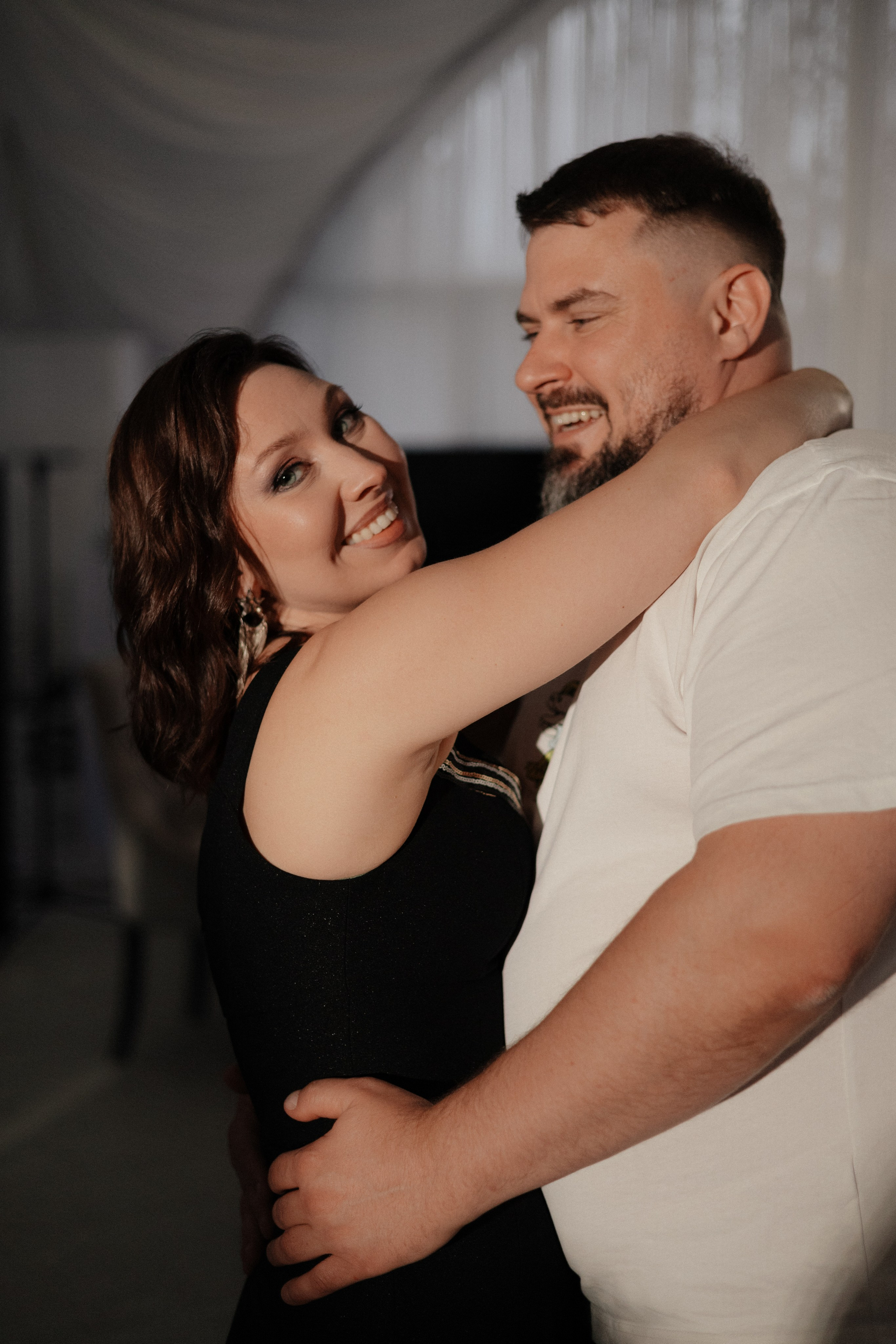 Аня и Саша. Свадьба в Юдино парк. Свадебный и портретный фотограф в Москве Анастасия Масюк