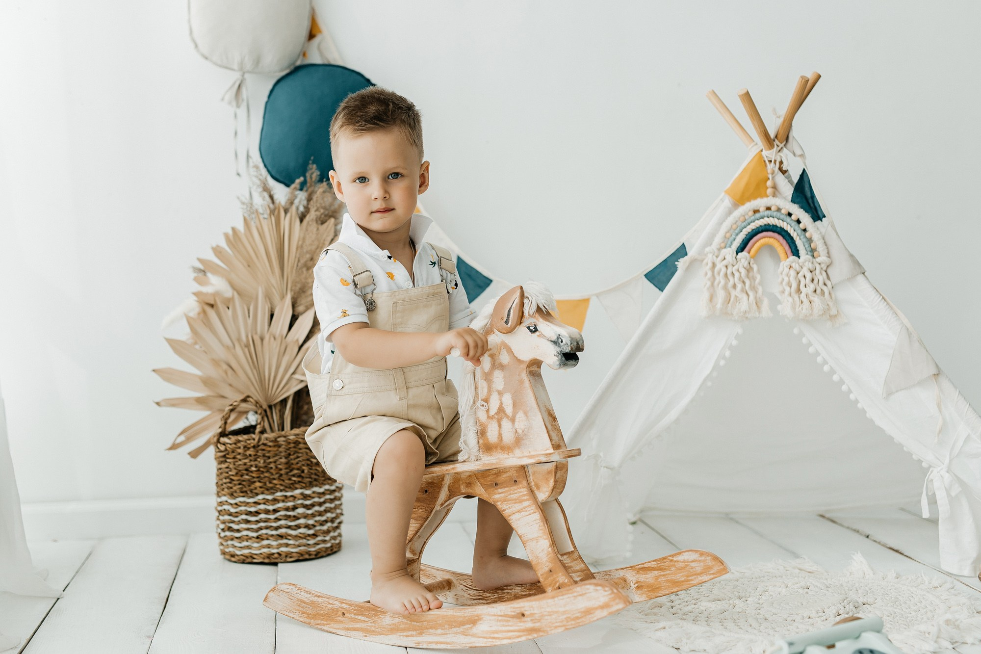 Фотостудии Барнаул. Свадебный репортажный и фуд фотограф в Барнауле Гайфулин Виталий