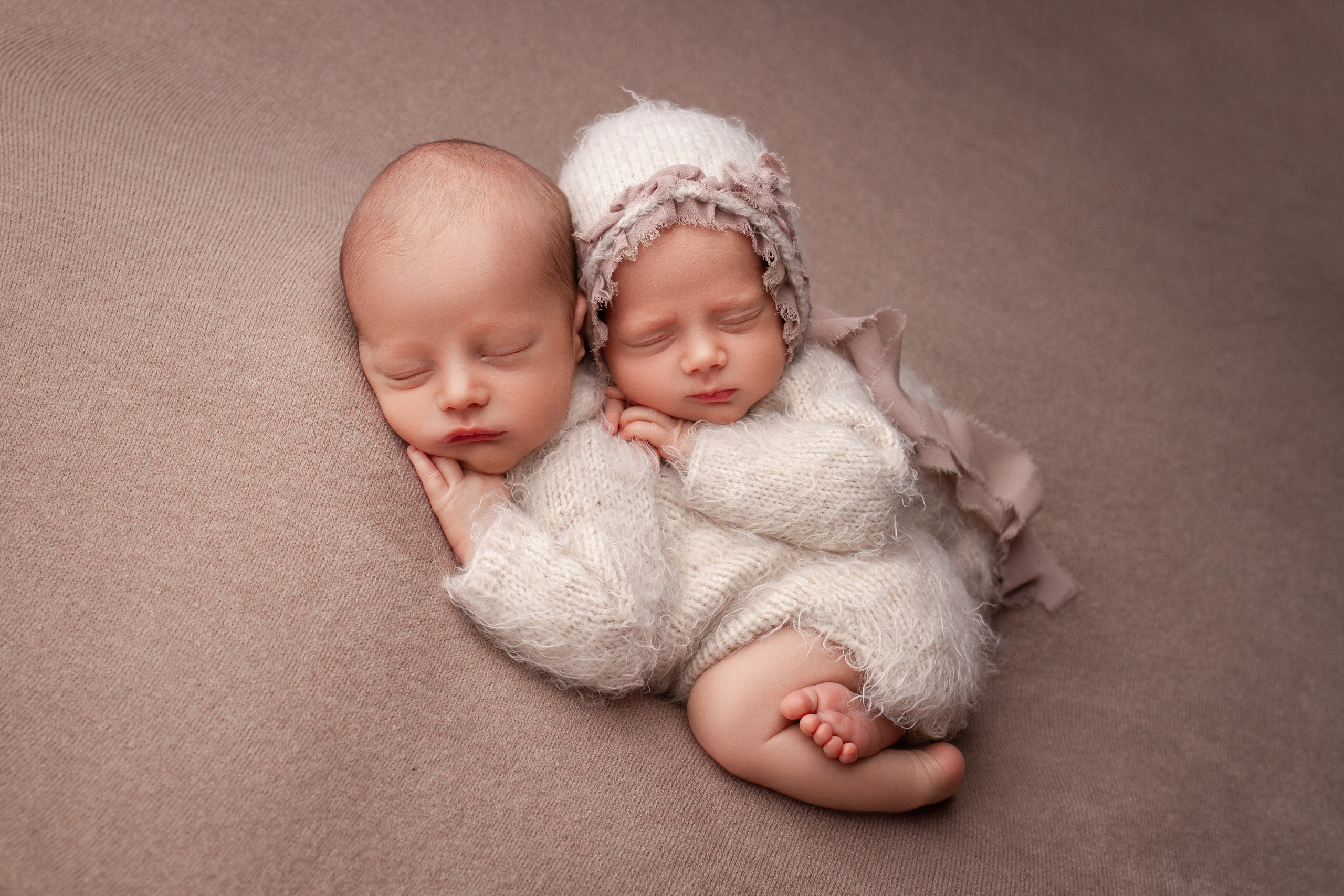 Двойня. Newborn фотограф в Москве — Фотофеи. Съемка новорожденных и детей до года
