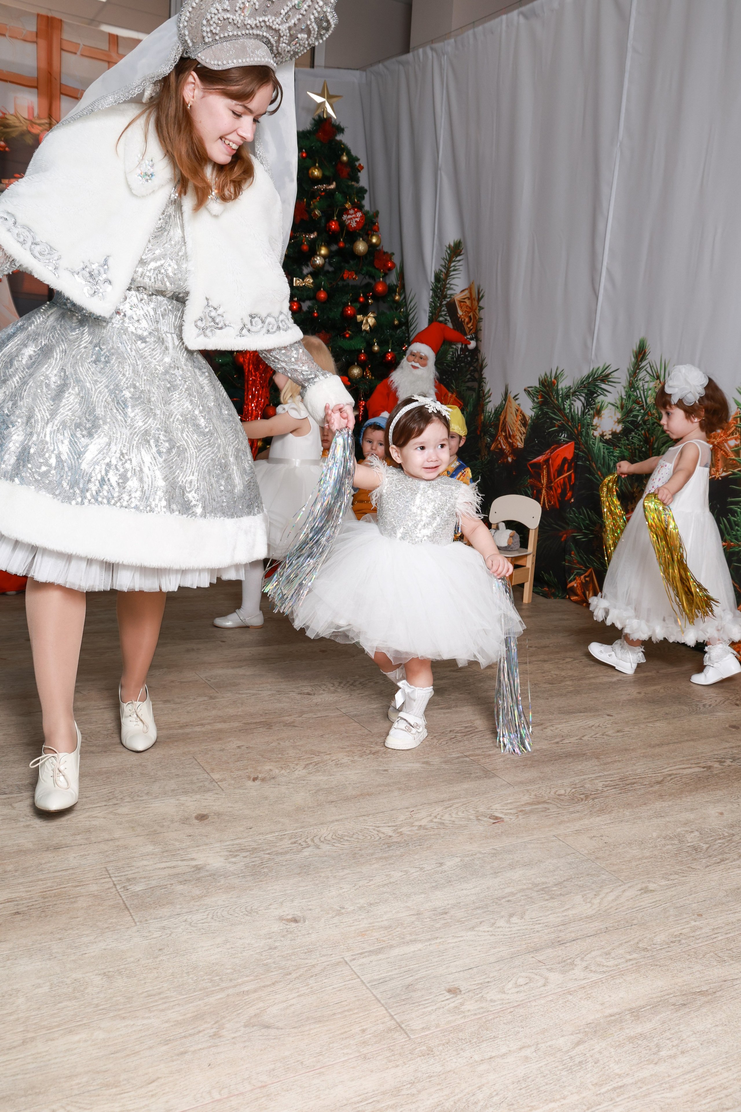 Детские праздники. «ФотоЛерия» ФОТОГРАФ ВЫПУСКНЫЕ АЛЬБОМЫ