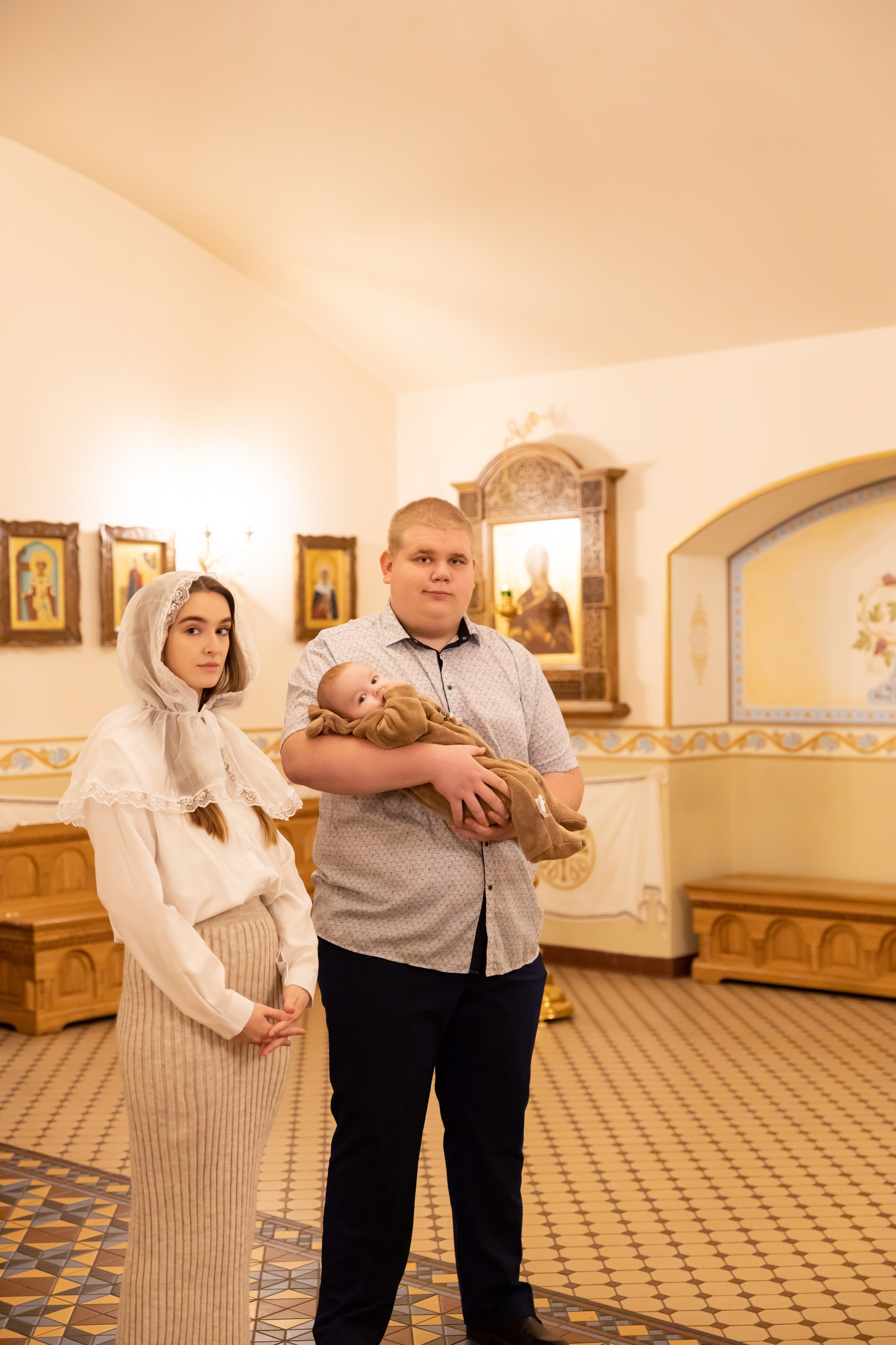 Крещение в Храме Покрова Пресвятой Богородицы. Семейный фотограф в Рязани и Рязанской области