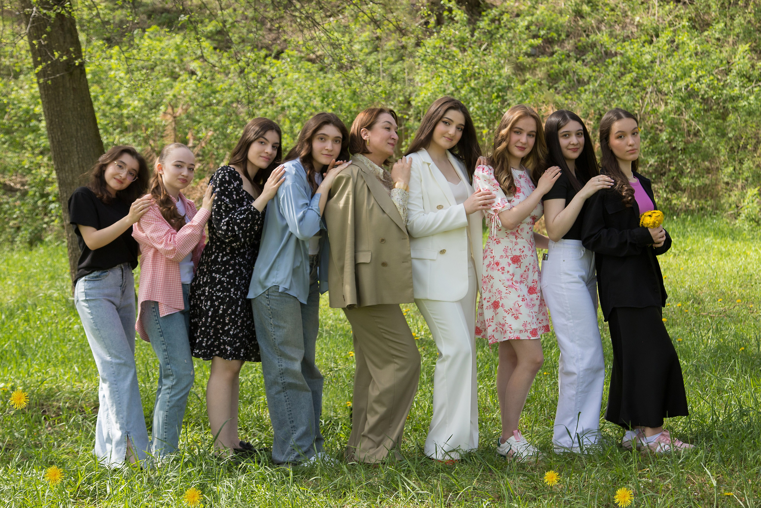 9  и 11 классы. Школьный фотограф в г. Нальчик Галимат Абитова