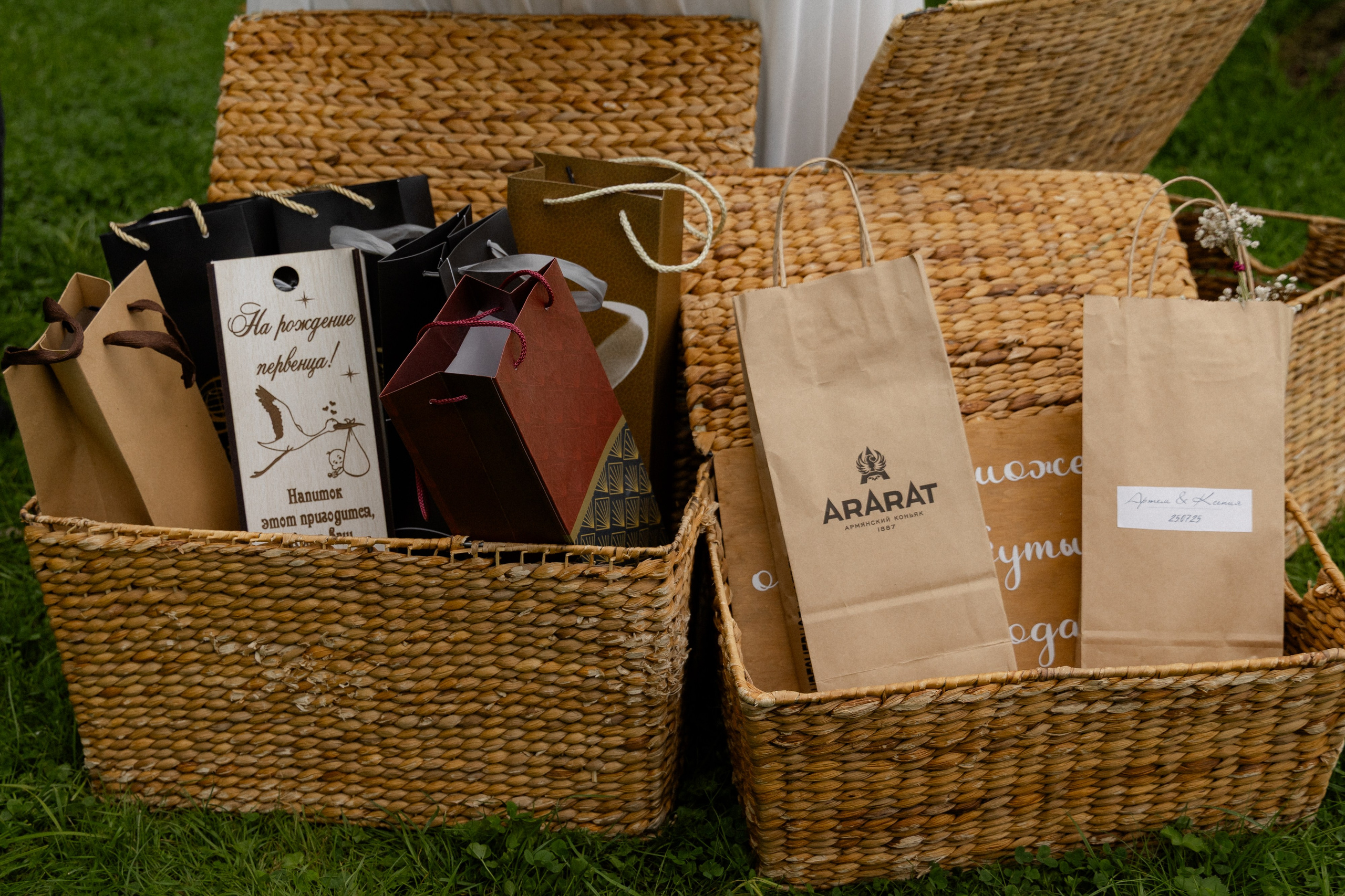 Свадебная фотосессия в агроусадьбе Лабодянка в Минске. Свадебный фотограф в Минске/Беларуси Сергей Спиридонов