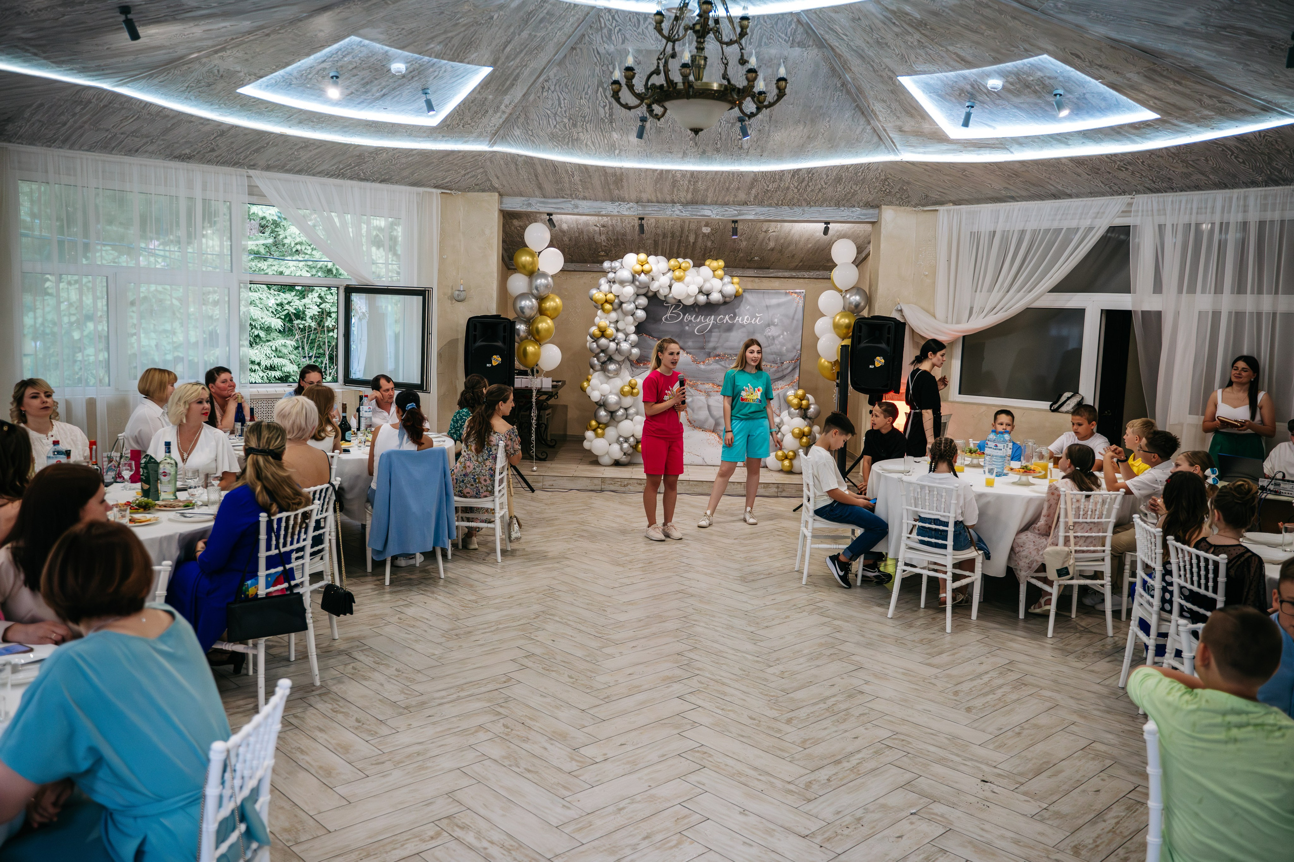 Выпускной 4 класс в Леттопарк. Фотограф самых запоминающихся моментов Вашей жизни