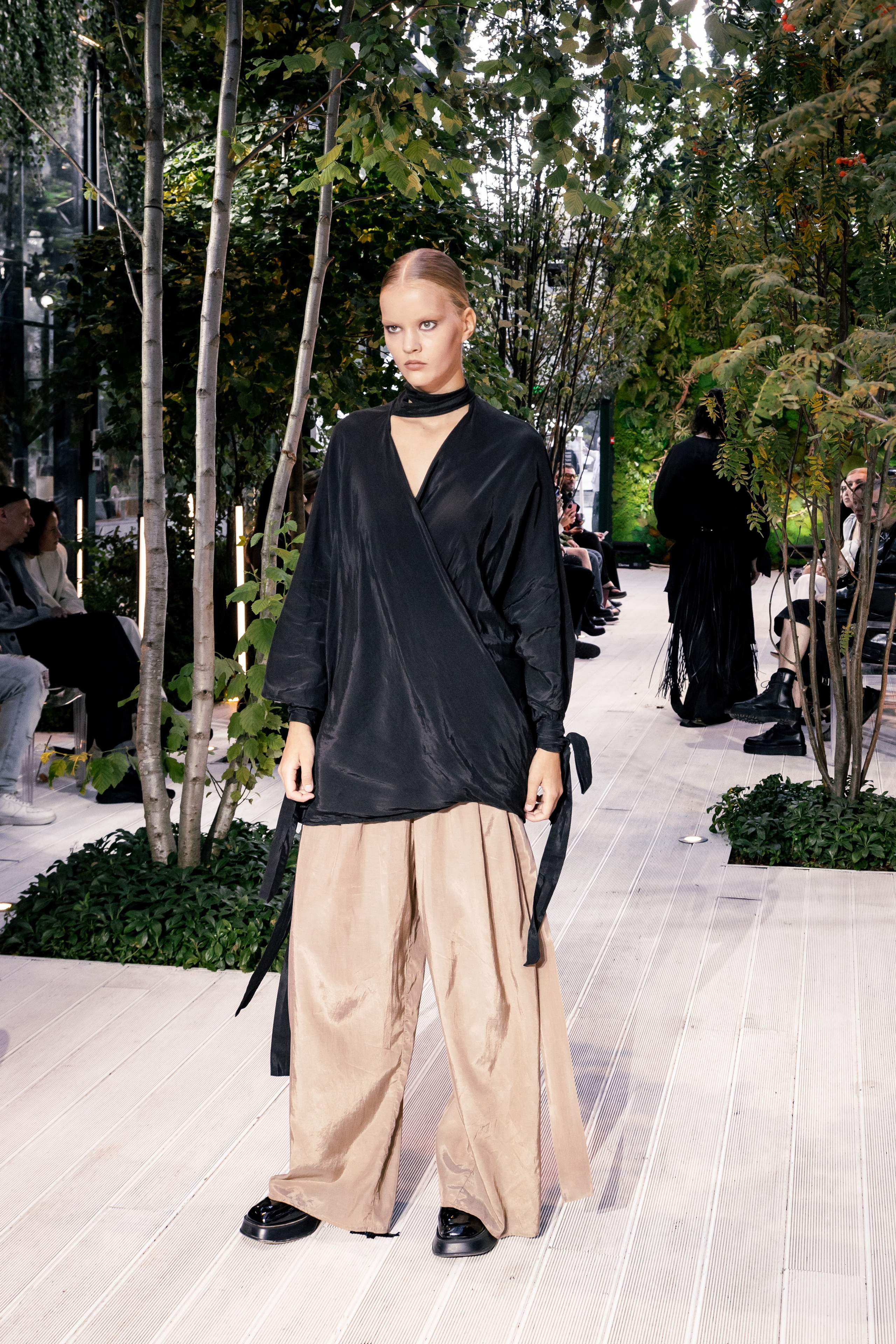 Фотографии с подиумов модных показов. Фотосессии и репортаж — Фотограф в Москве — Рина Серёгина