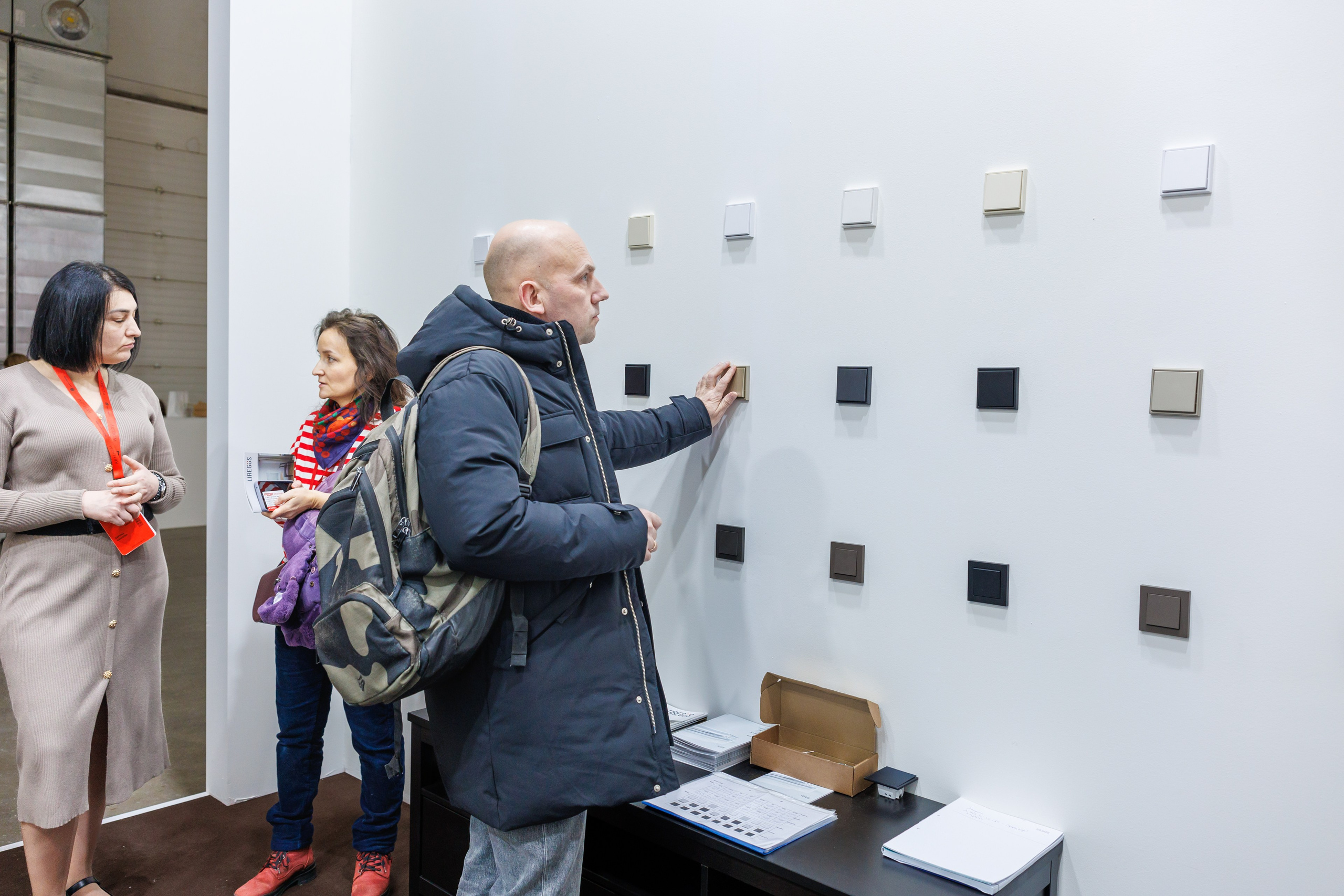 Фотосессия стенда в рамках выставки. Фотограф в Москве Дмитрий Емельянов