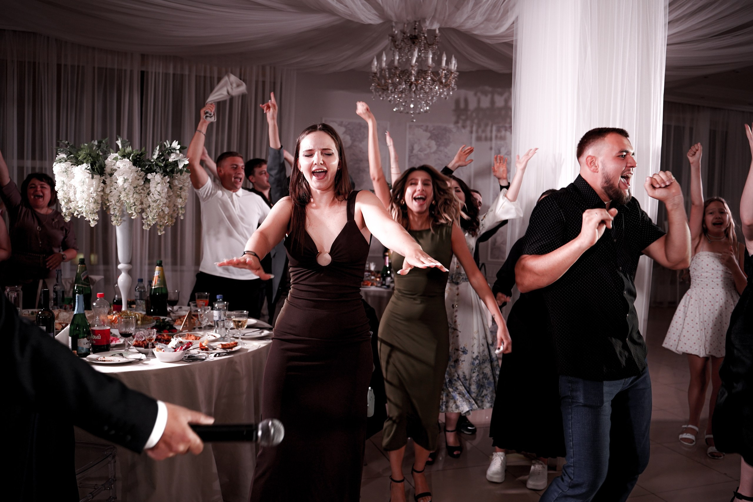 Свадьба «Полный день. Premium». Даниил и Алёна. Фотосессия в Ростове-на-Дону. Свадебный фотограф в Ростове-на-Дону. Таинство Крещения и Венчания, семейные фотосессии. Алёна Чёботова