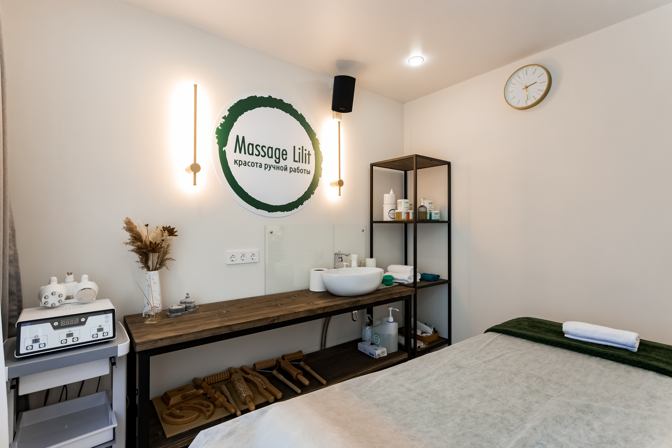 Интерьерная фотосессия для массажного салона Massage_Lilit. Интерьеры, Контент, Портреты | Фотограф в Москве Дани Терно