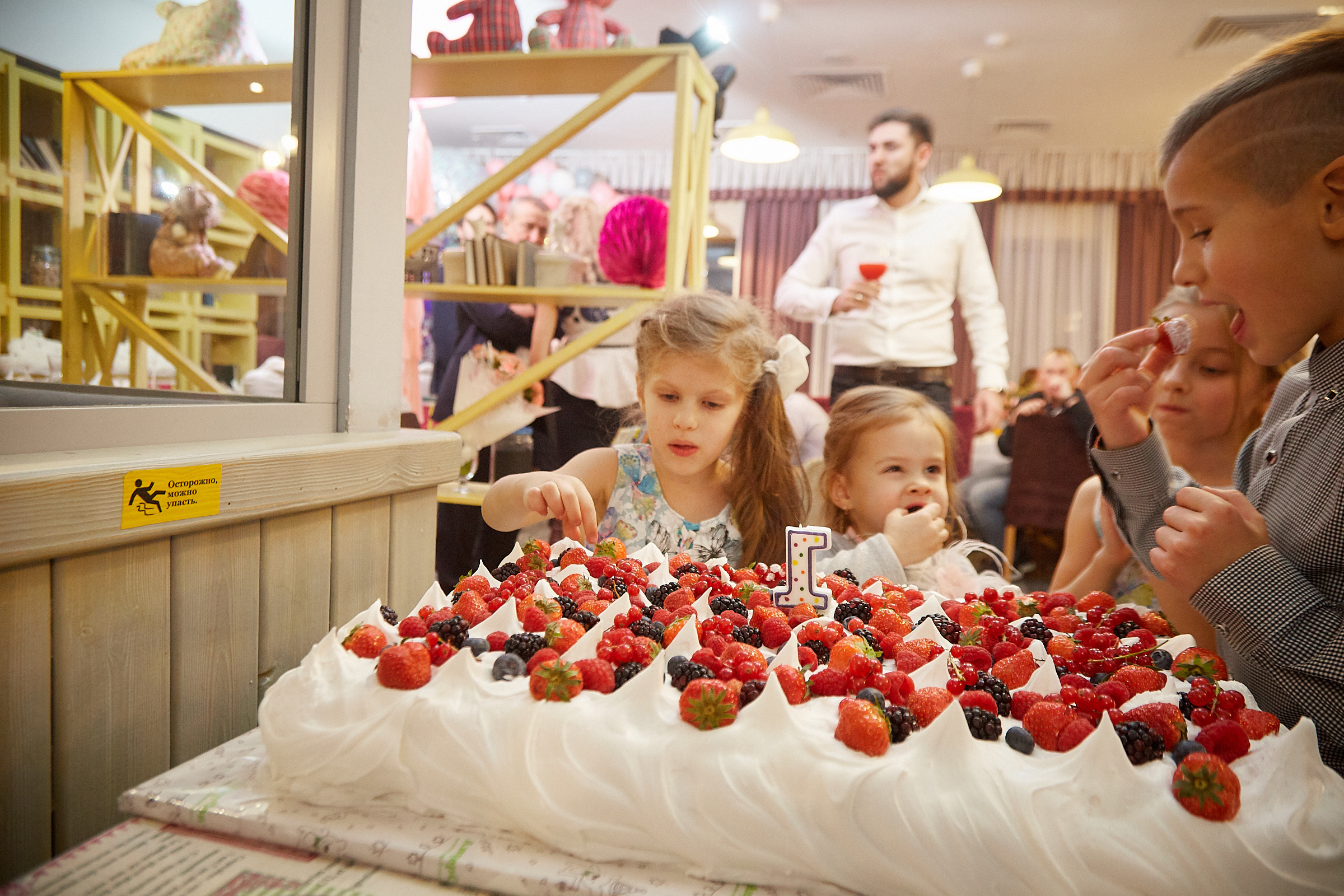 Perast Wedding Photography – Elegance and Romance Captured. Photographer in Montenegro | Фотограф в Черногории