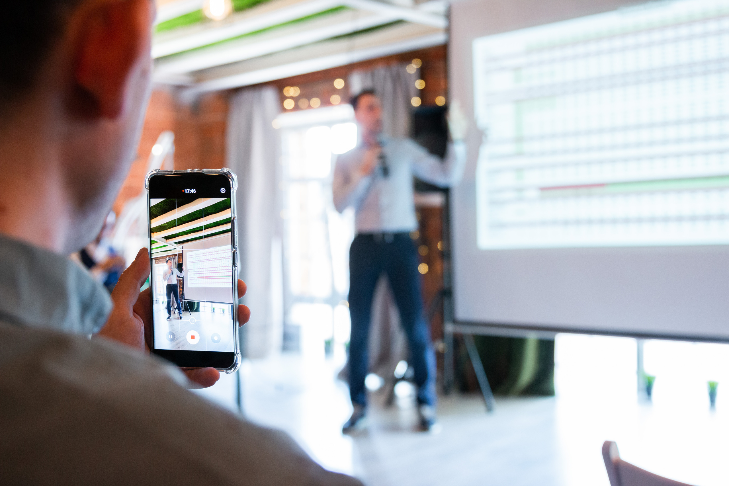 Бизнес-встречи/завтраки. Репортажный фотограф в Москве Юрьев Денис