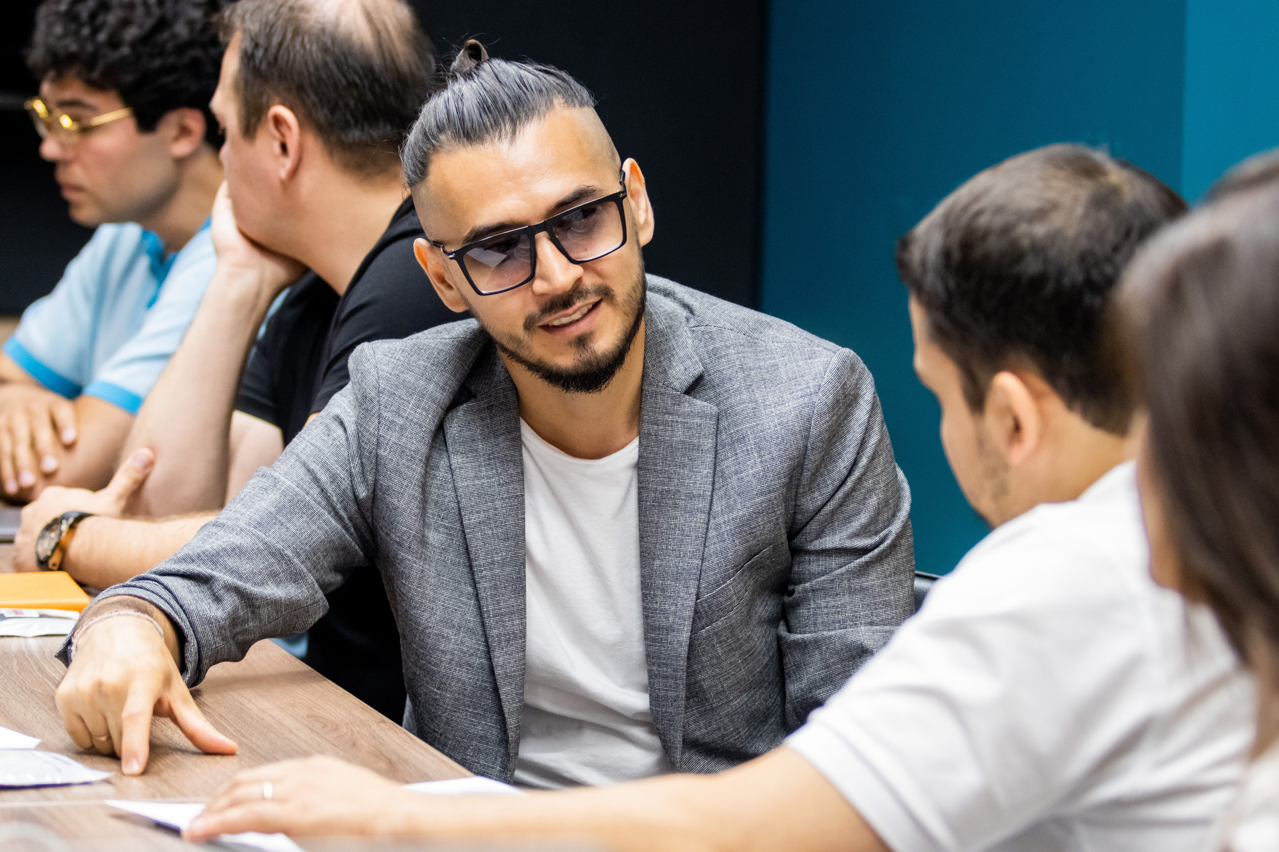 Бизнес-встречи/завтраки. Репортажный фотограф в Москве Юрьев Денис