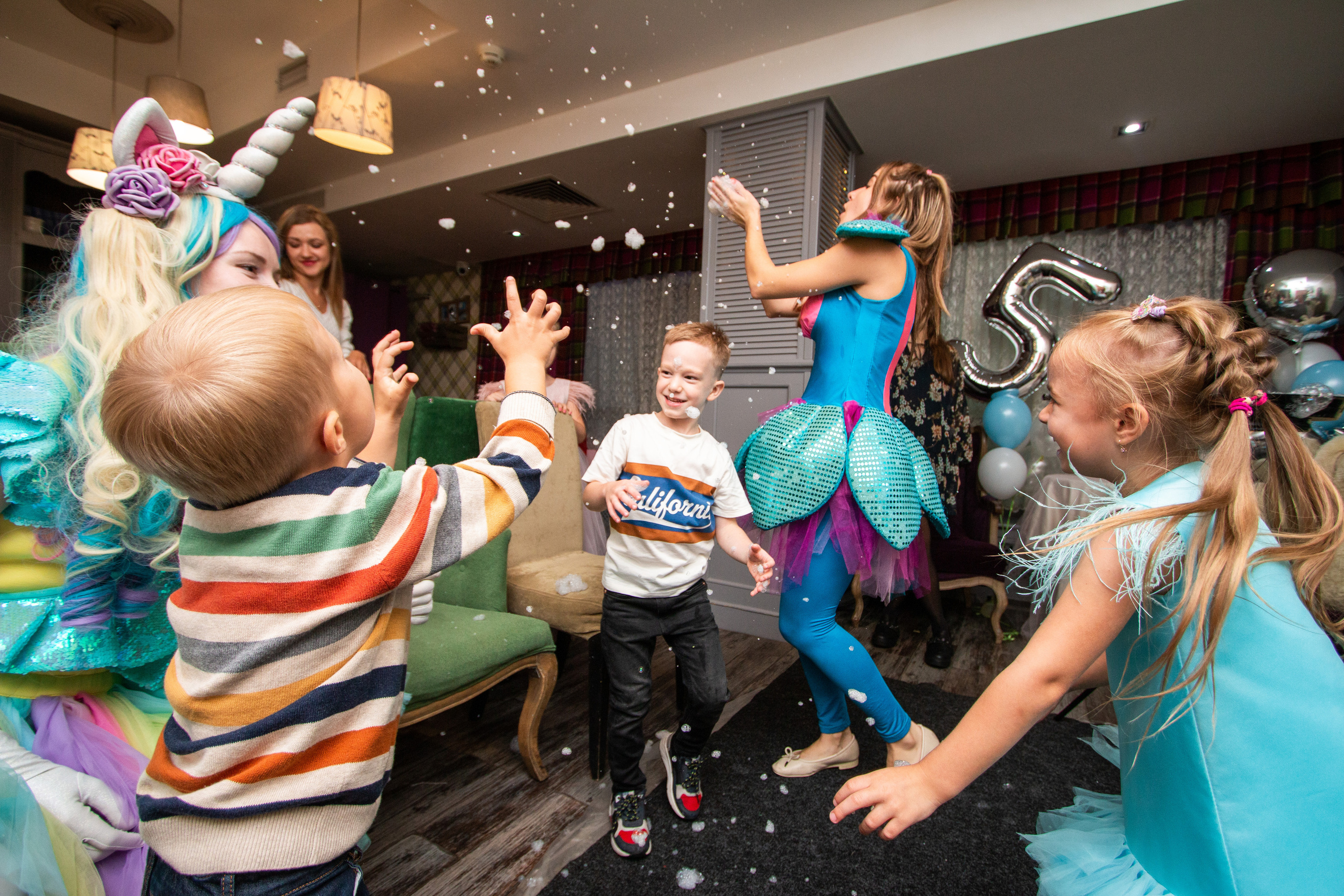 Дни рождения. Репортажный фотограф в Москве Юрьев Денис