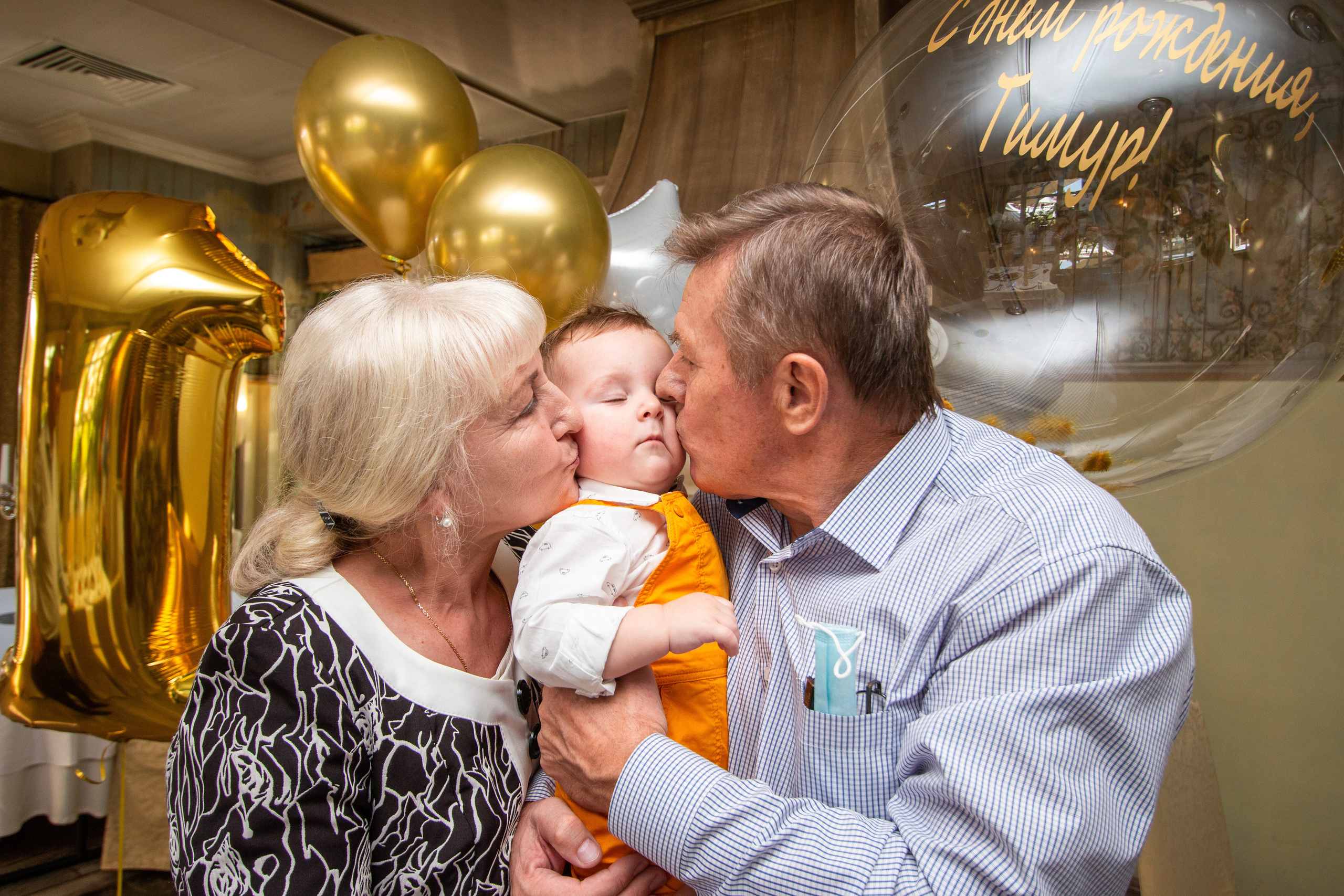 Дни рождения. Репортажный фотограф в Москве Юрьев Денис