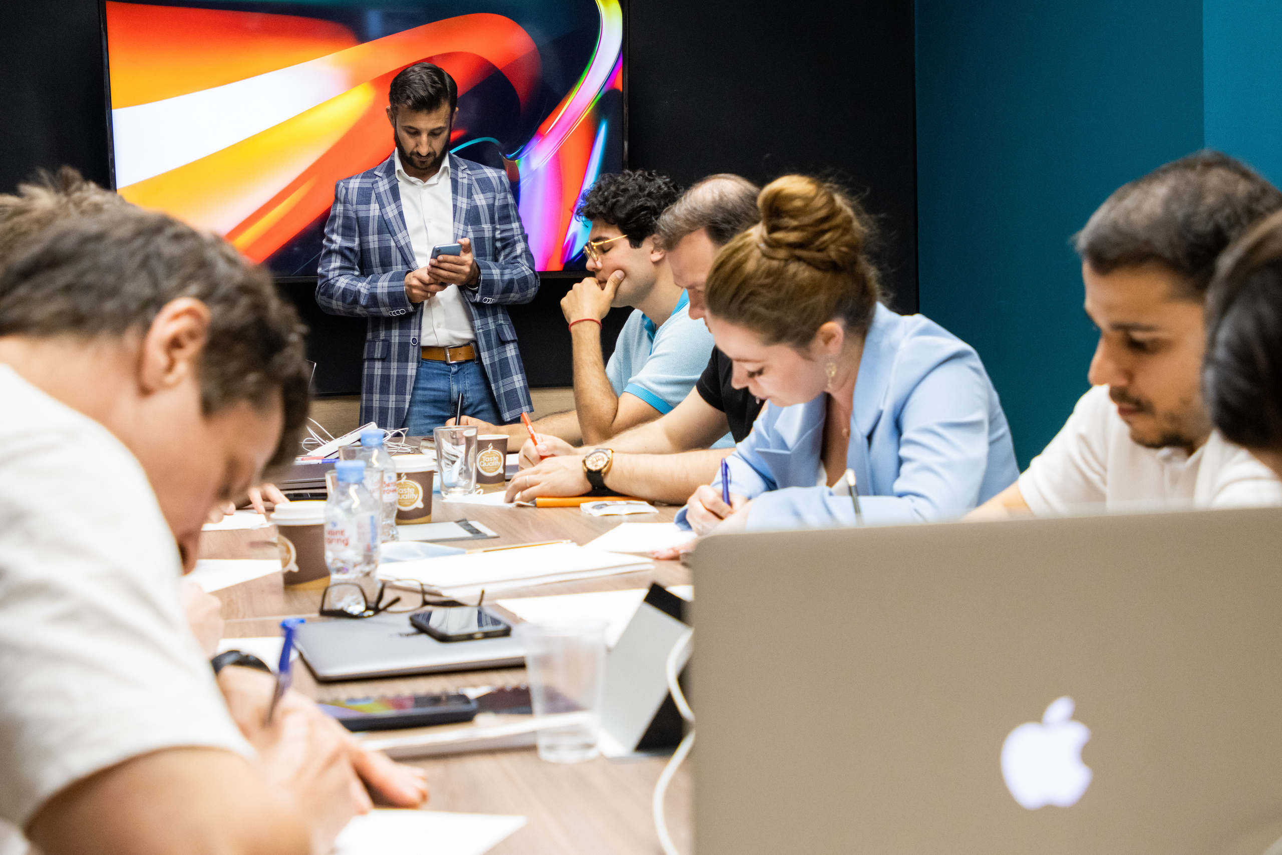 Бизнес-встречи/завтраки. Репортажный фотограф в Москве Юрьев Денис