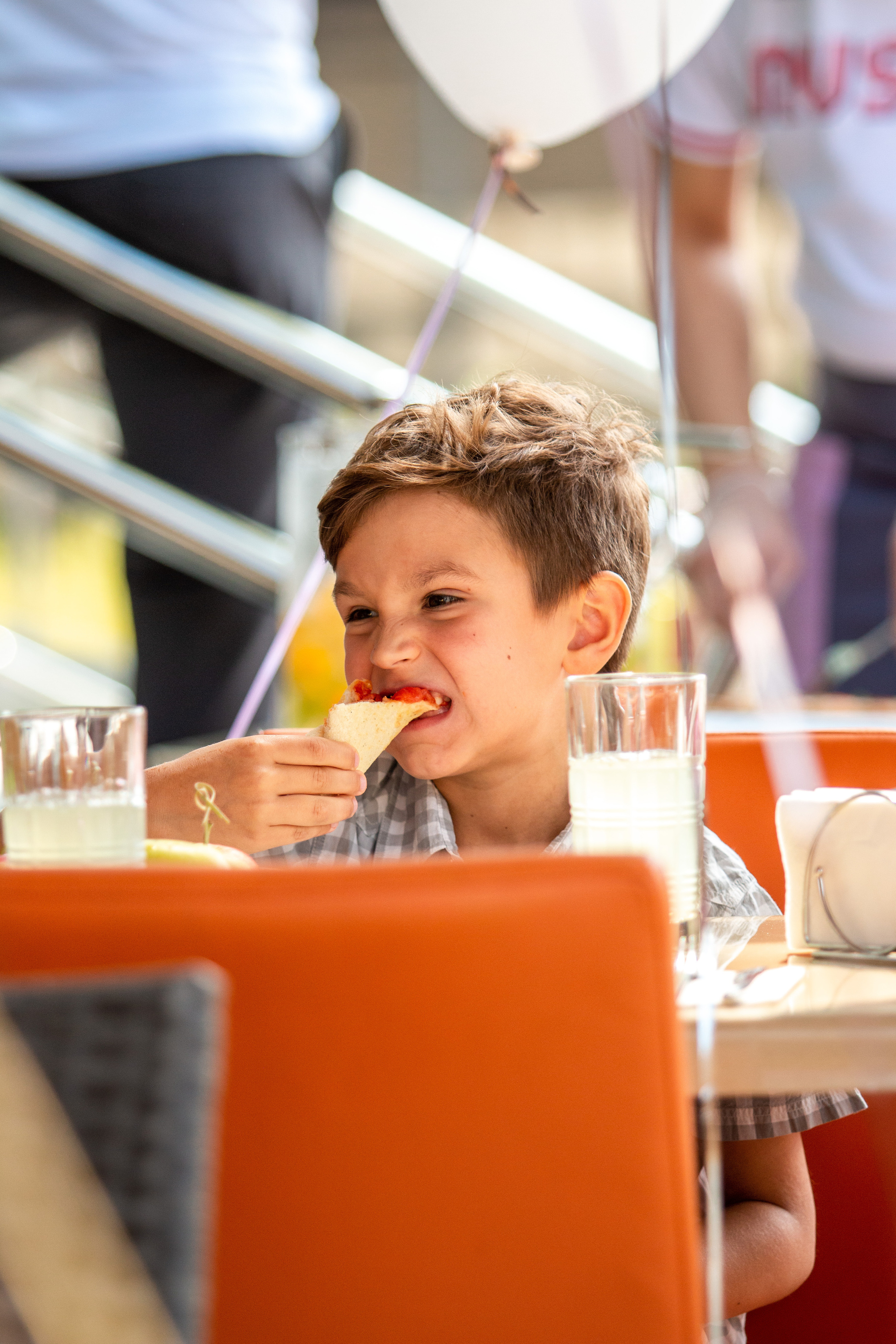 Дни рождения. Репортажный фотограф в Москве Юрьев Денис