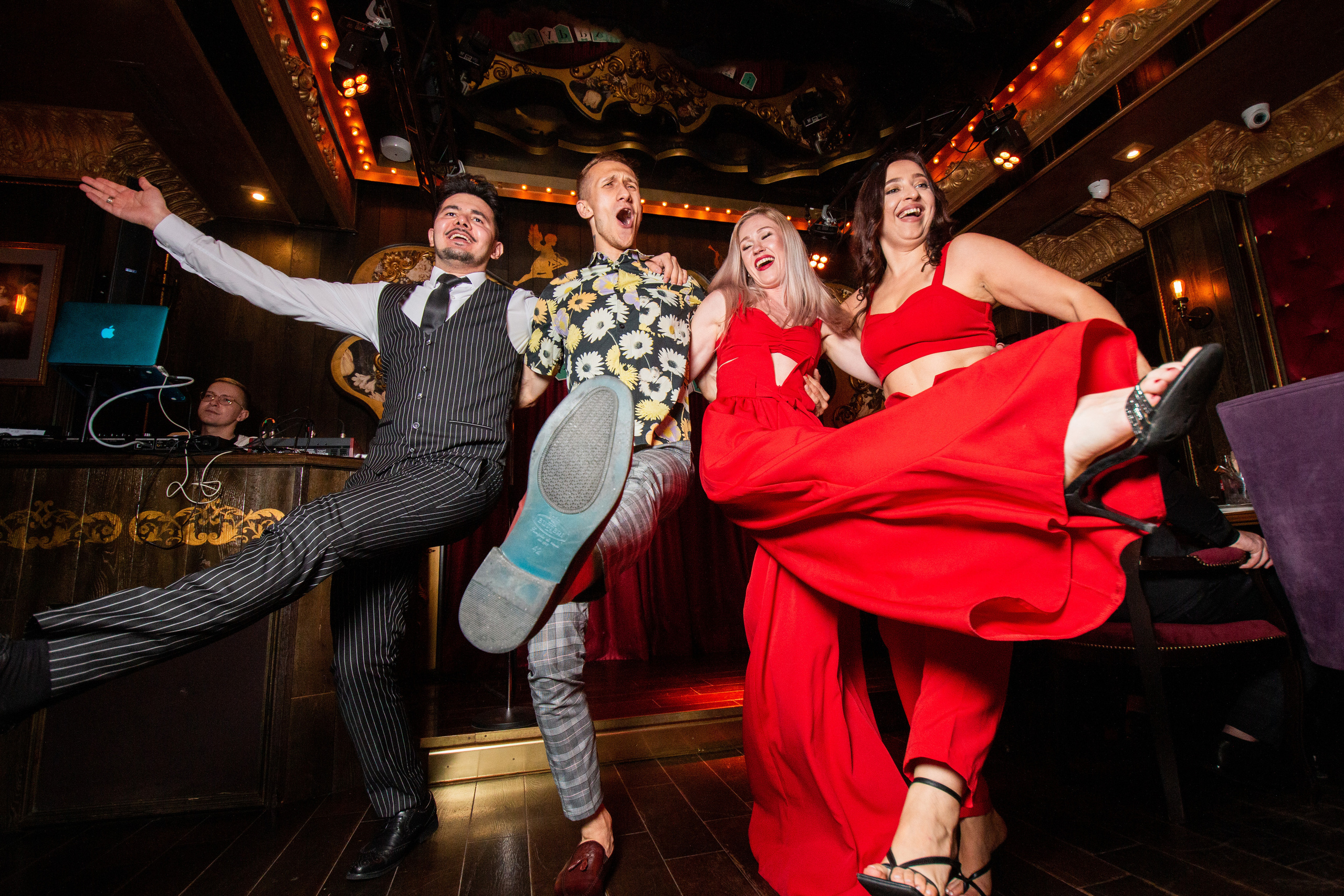 Дни рождения. Репортажный фотограф в Москве Юрьев Денис