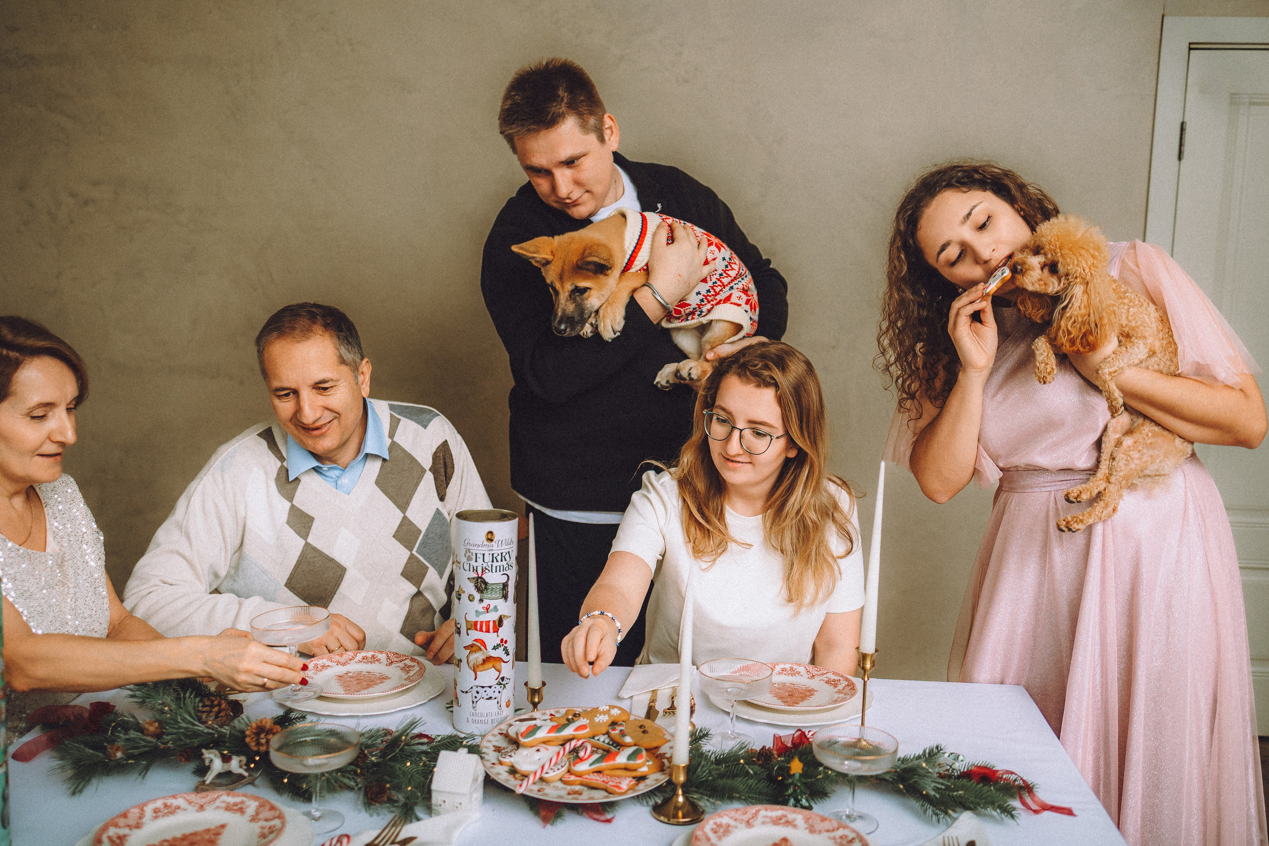 Джули, Шелли и их семья