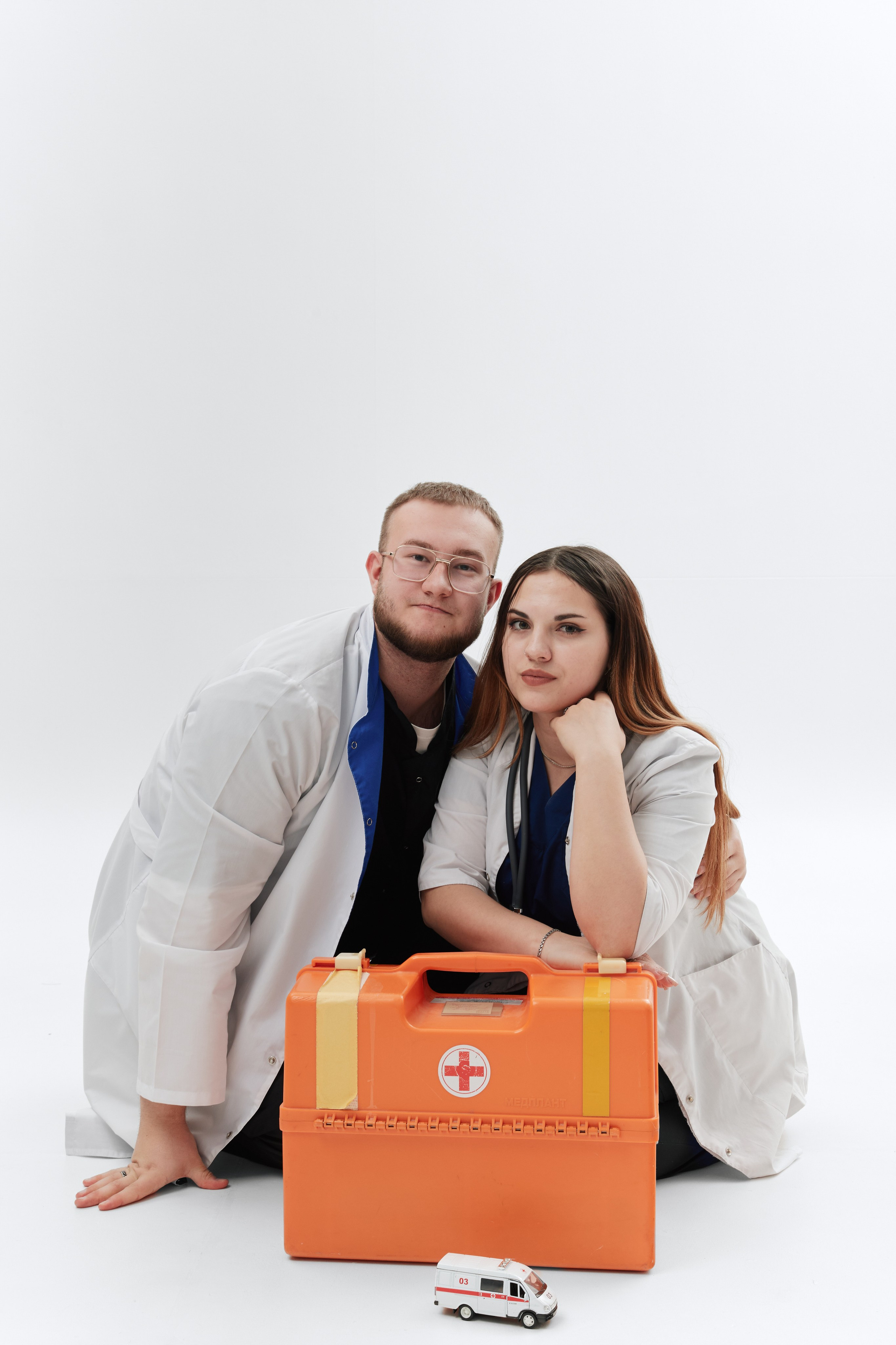 Выпускной мед. Фотограф и видеограф в Кургане Леонид Корнильев