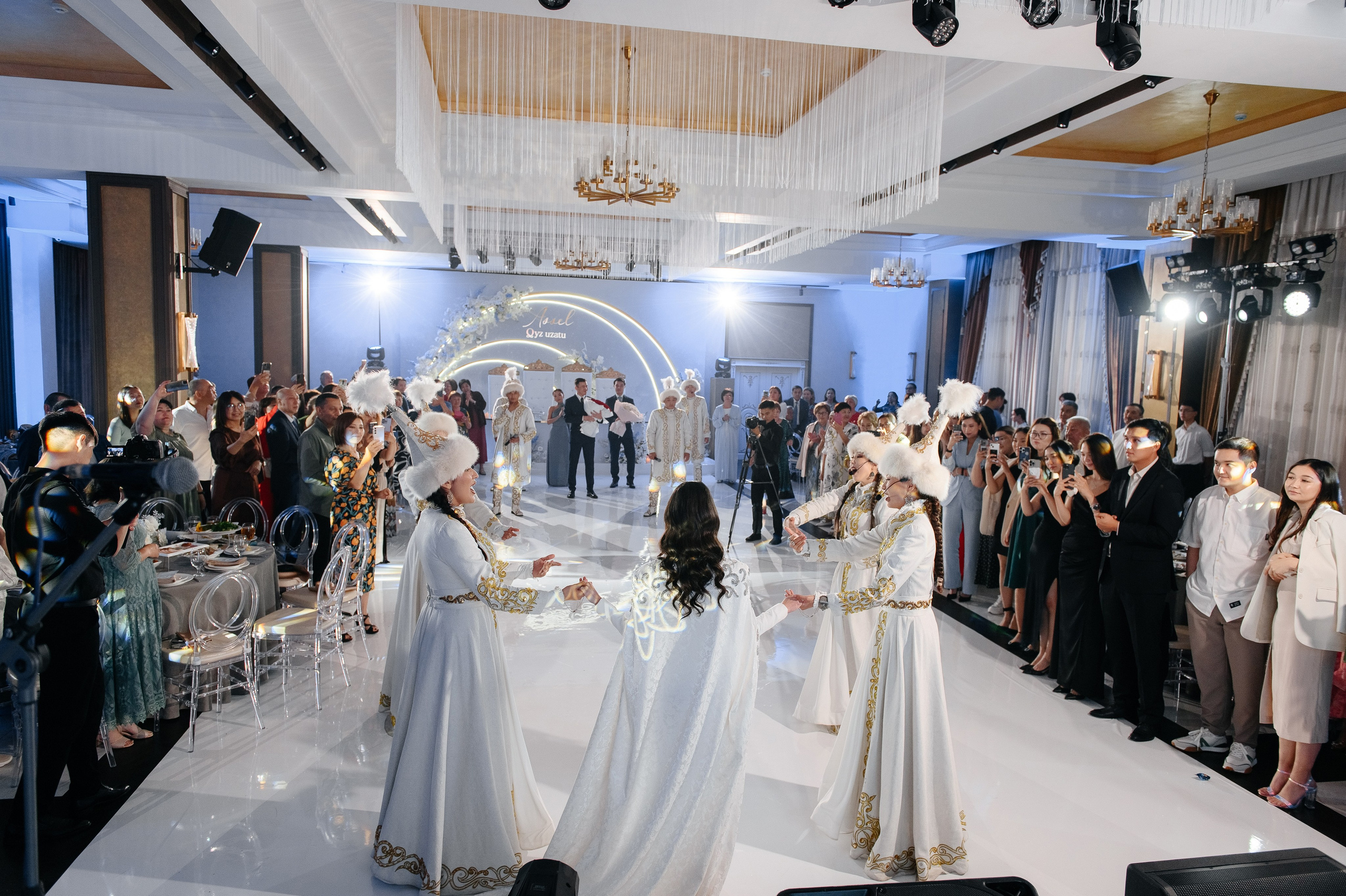 QYZ UZATY. Фотограф Евгений Фураев