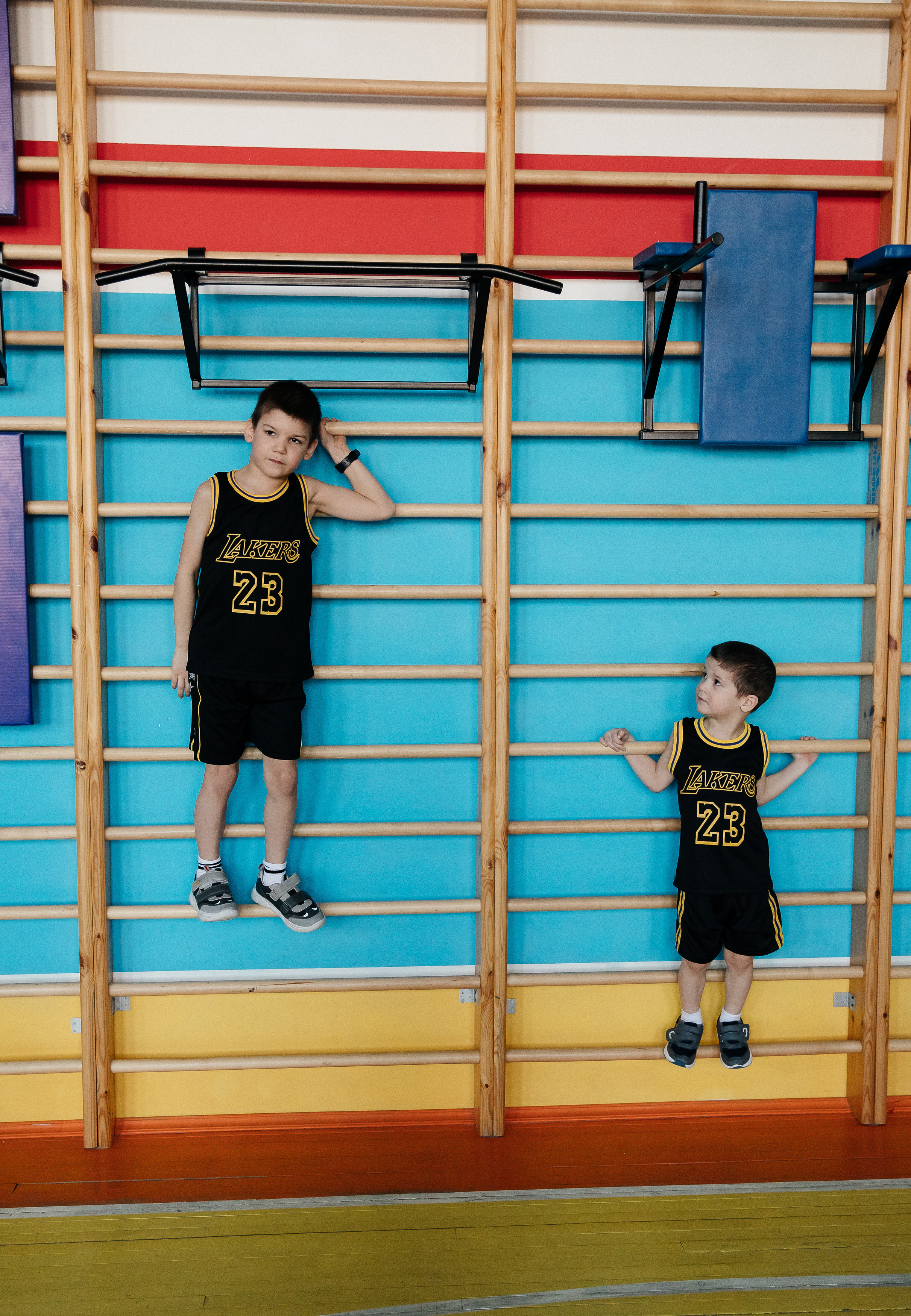 Саша, Кирилл и Данил. Воронистая Анастасия. Фотограф Якутия, Томпонский район