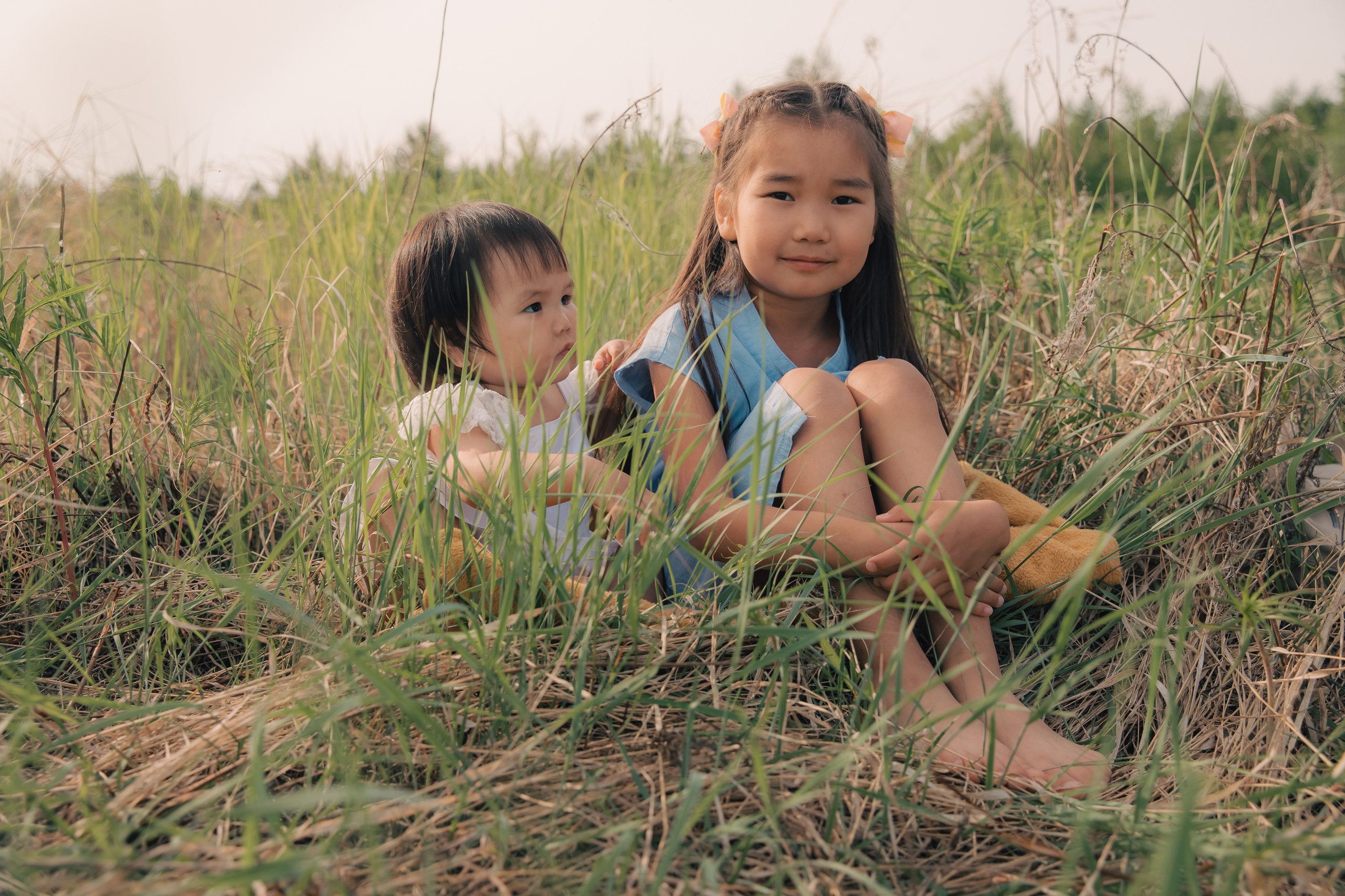 Виолетта и Мия. Воронистая Анастасия. Фотограф Якутия, Томпонский район