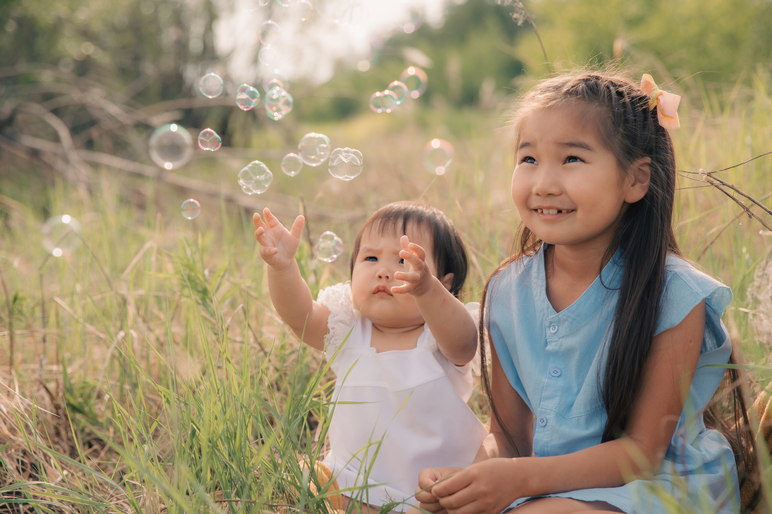 Виолетта и Мия. Воронистая Анастасия. Фотограф Якутия, Томпонский район