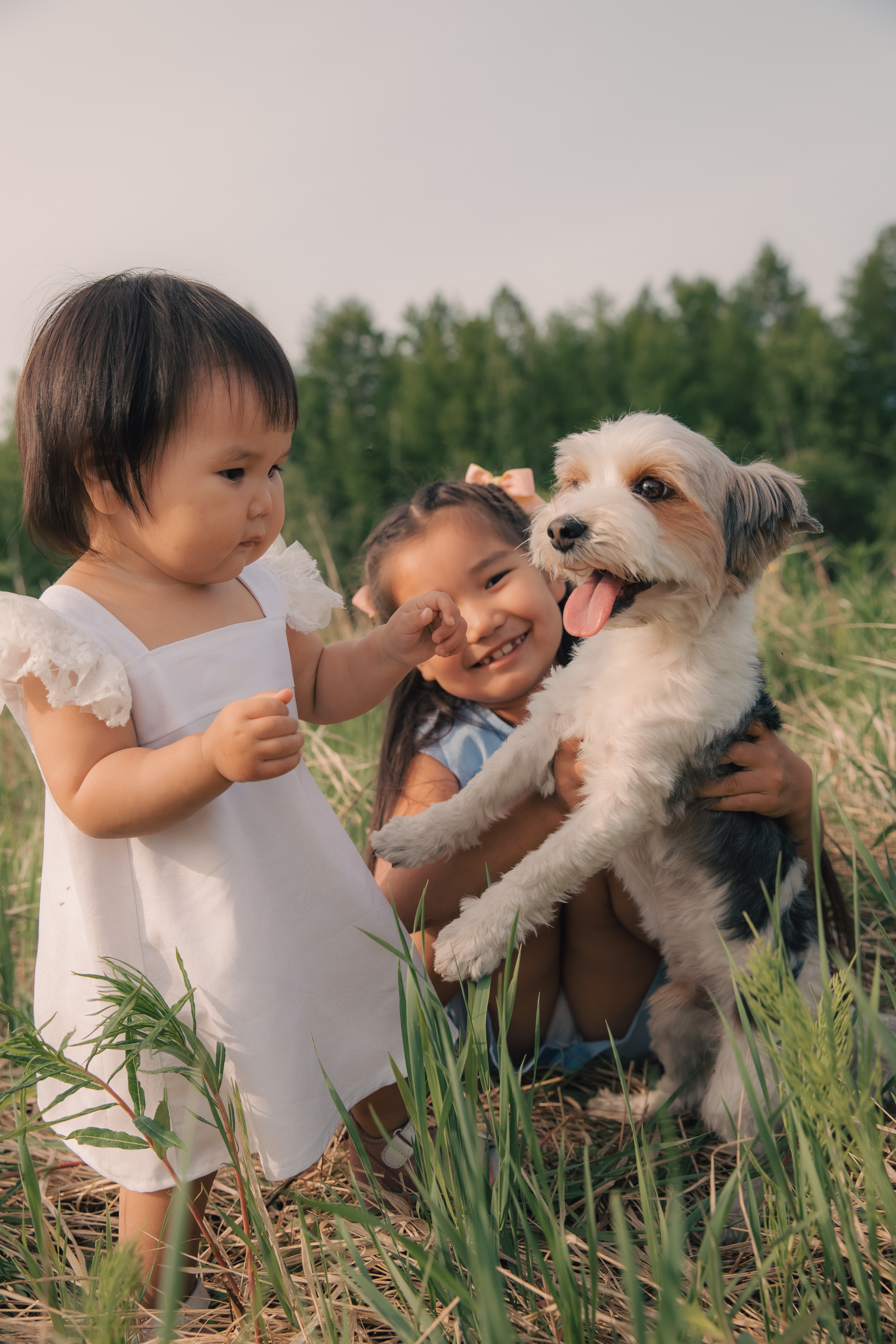 Виолетта и Мия. Воронистая Анастасия. Фотограф Якутия, Томпонский район
