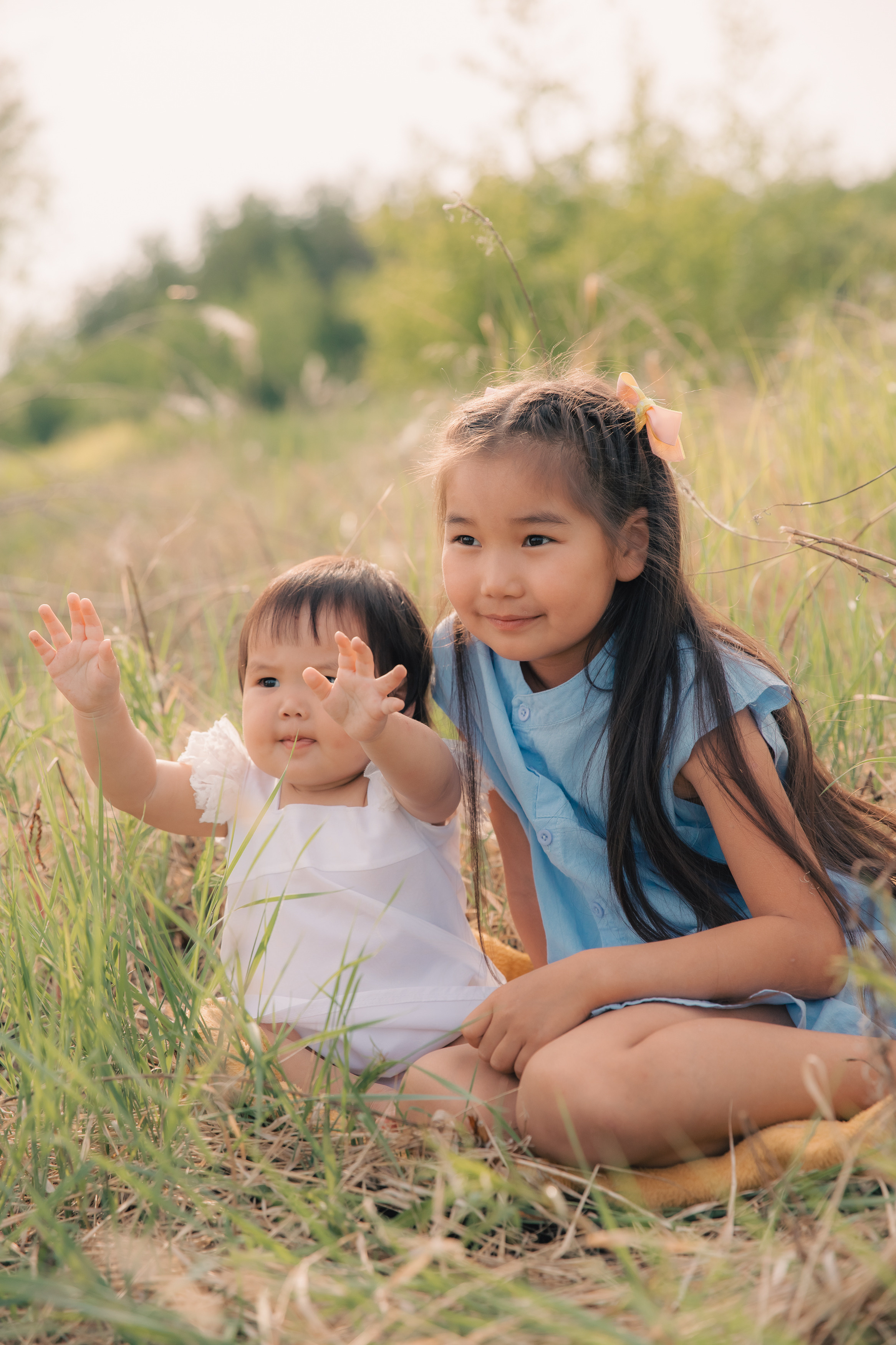 Виолетта и Мия. Воронистая Анастасия. Фотограф Якутия, Томпонский район